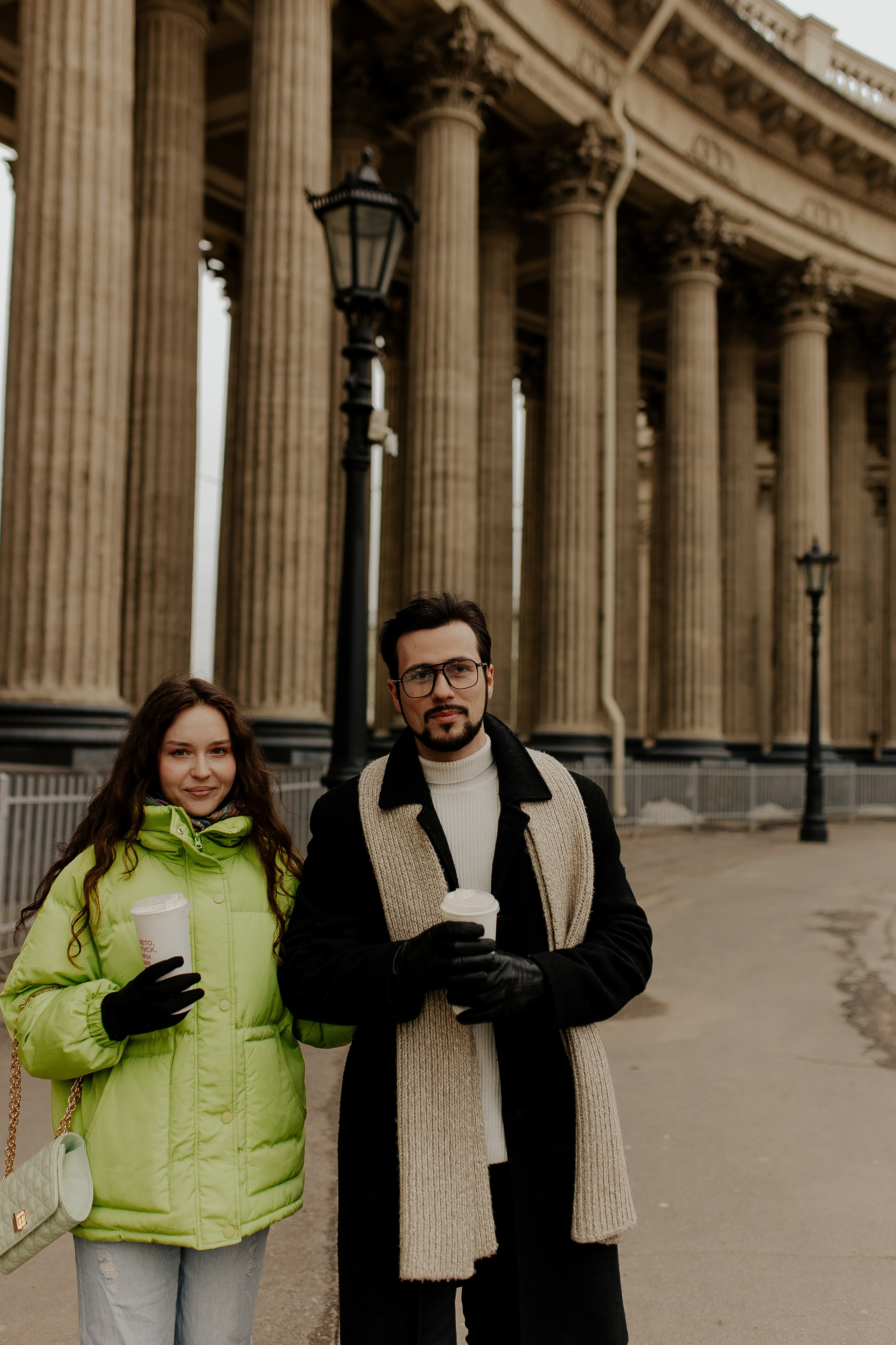 Фотопрогулка по весеннему Петербургу для двоих. Фотограф в Санкт-Петербурге Лиза Семченкова