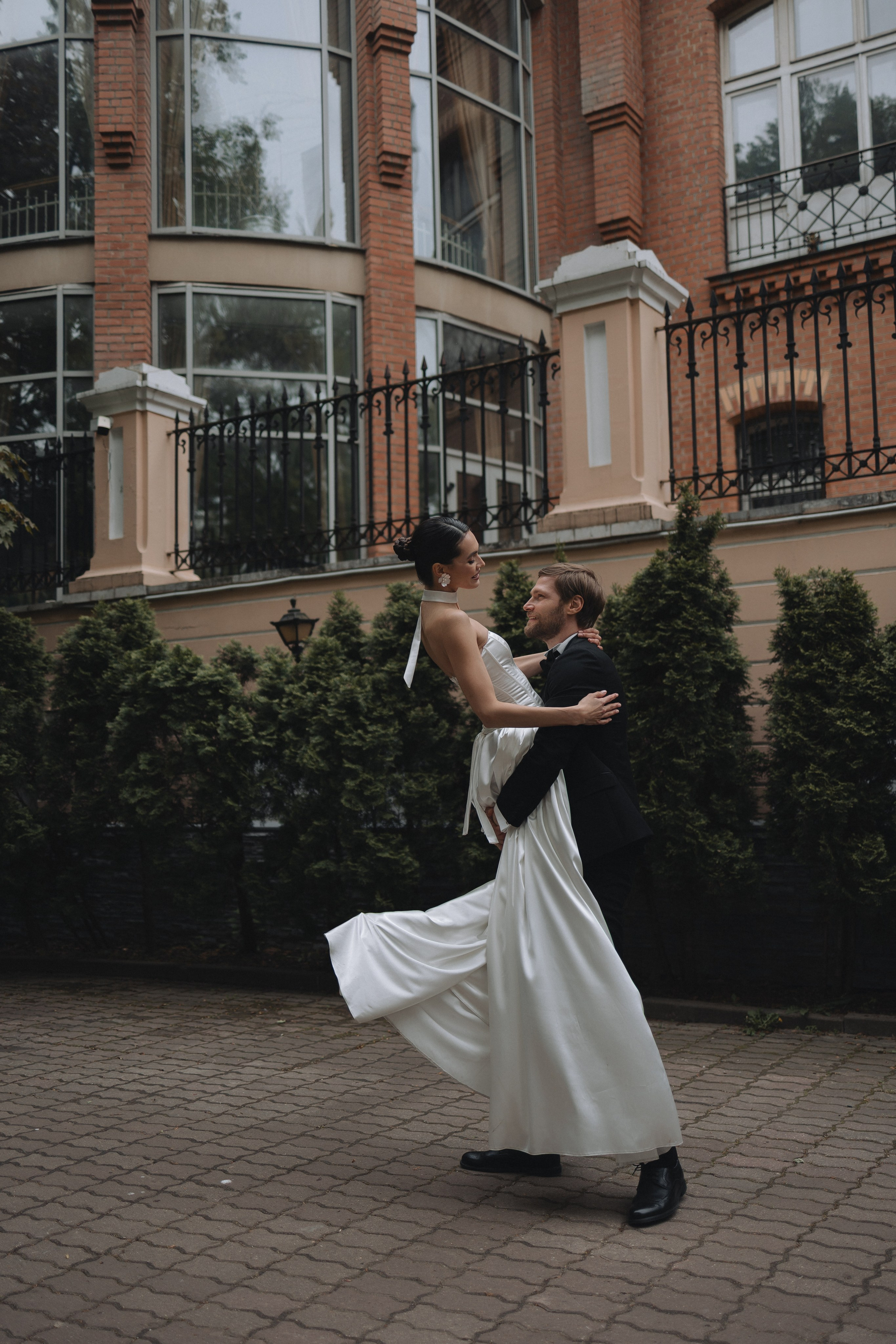 Полина и Саша. Свадебный и семейный фотограф в Москве Яна Шувалова