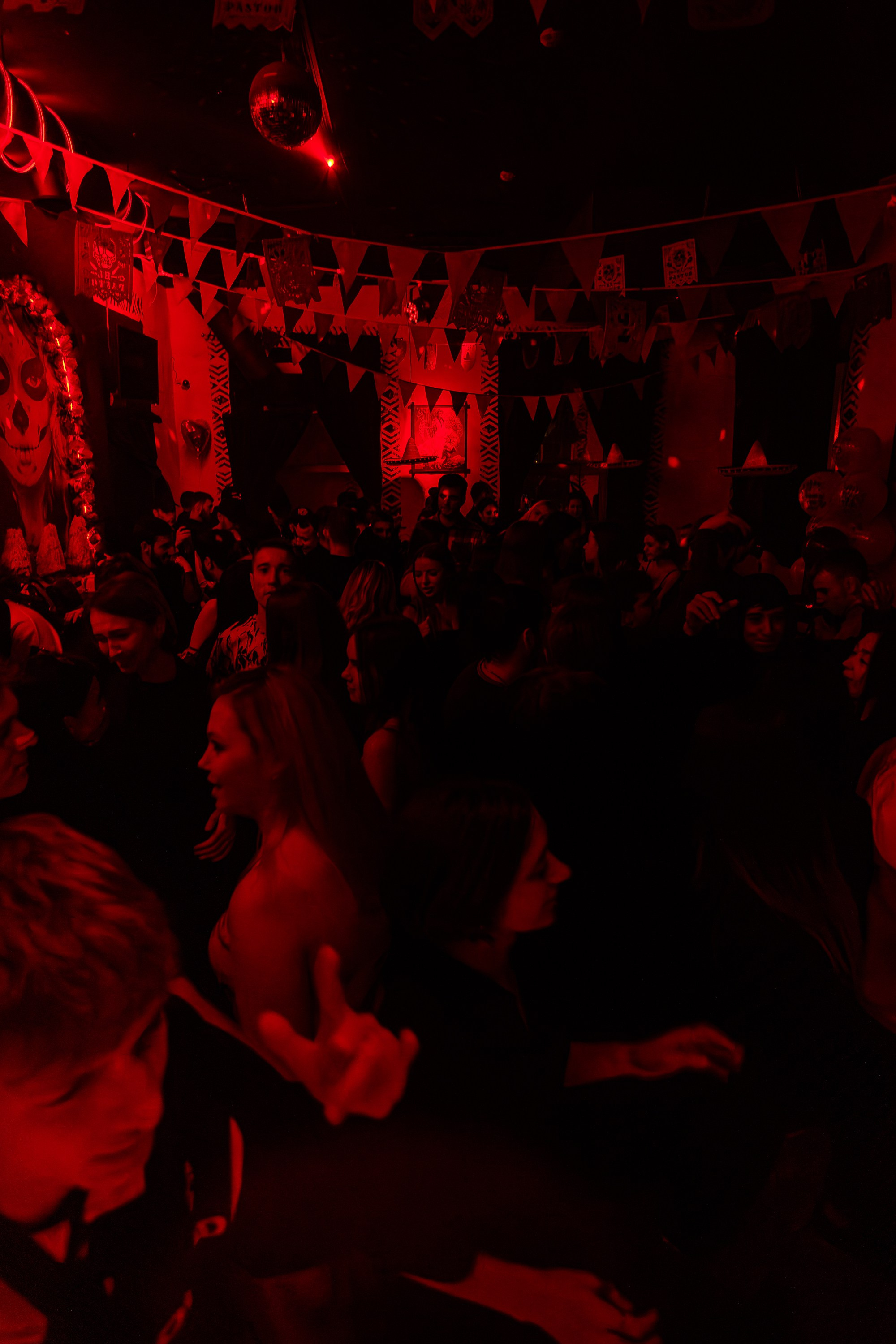 День влюблённых_El Pastor_Симферополь_14.02.2025. Аминов Руслан | Фотограф