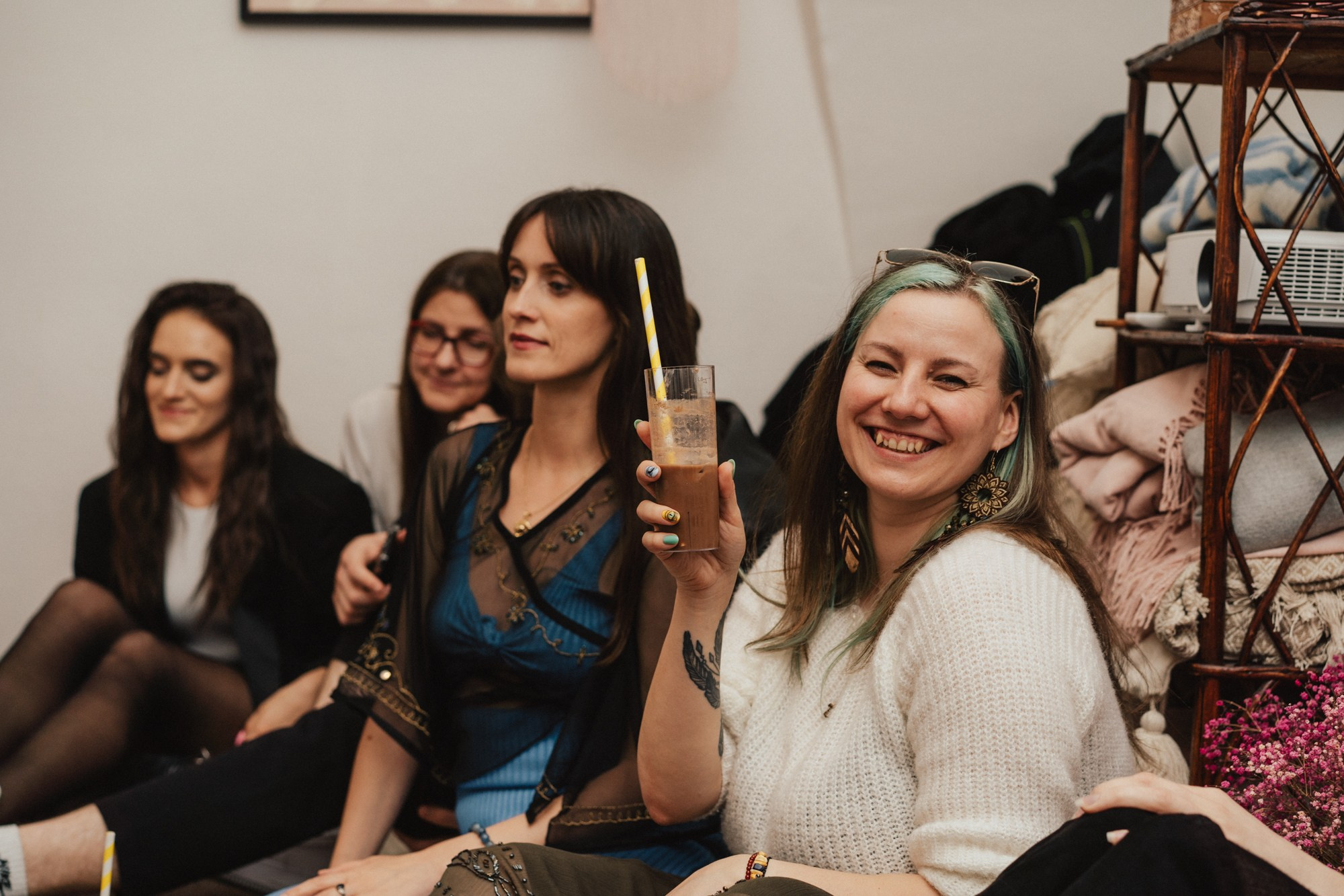 Cantika. Store Birthday. Photographer in Vilnius