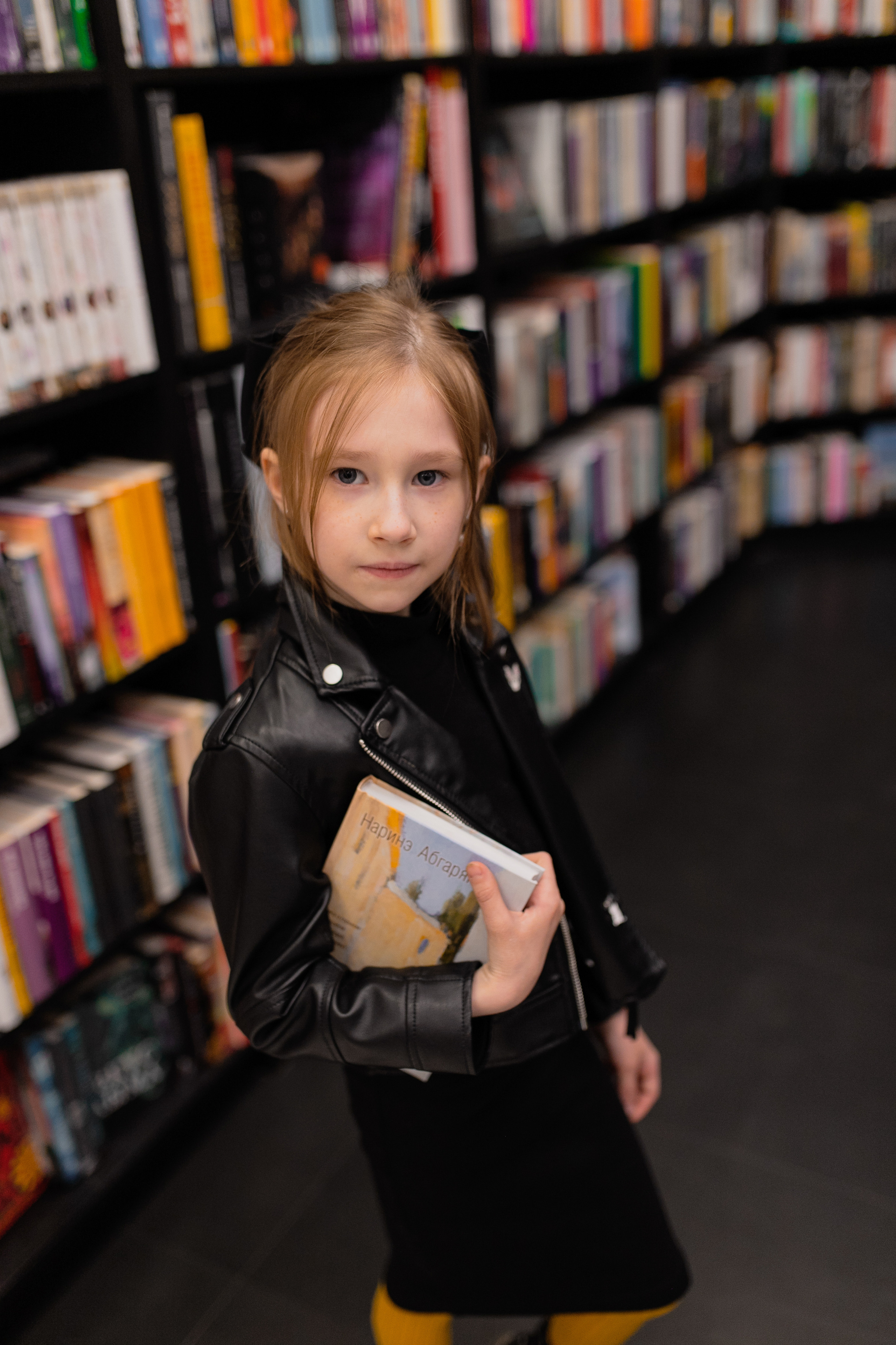 Библиотека. Фотограф в Иркутске Тома Кабанова