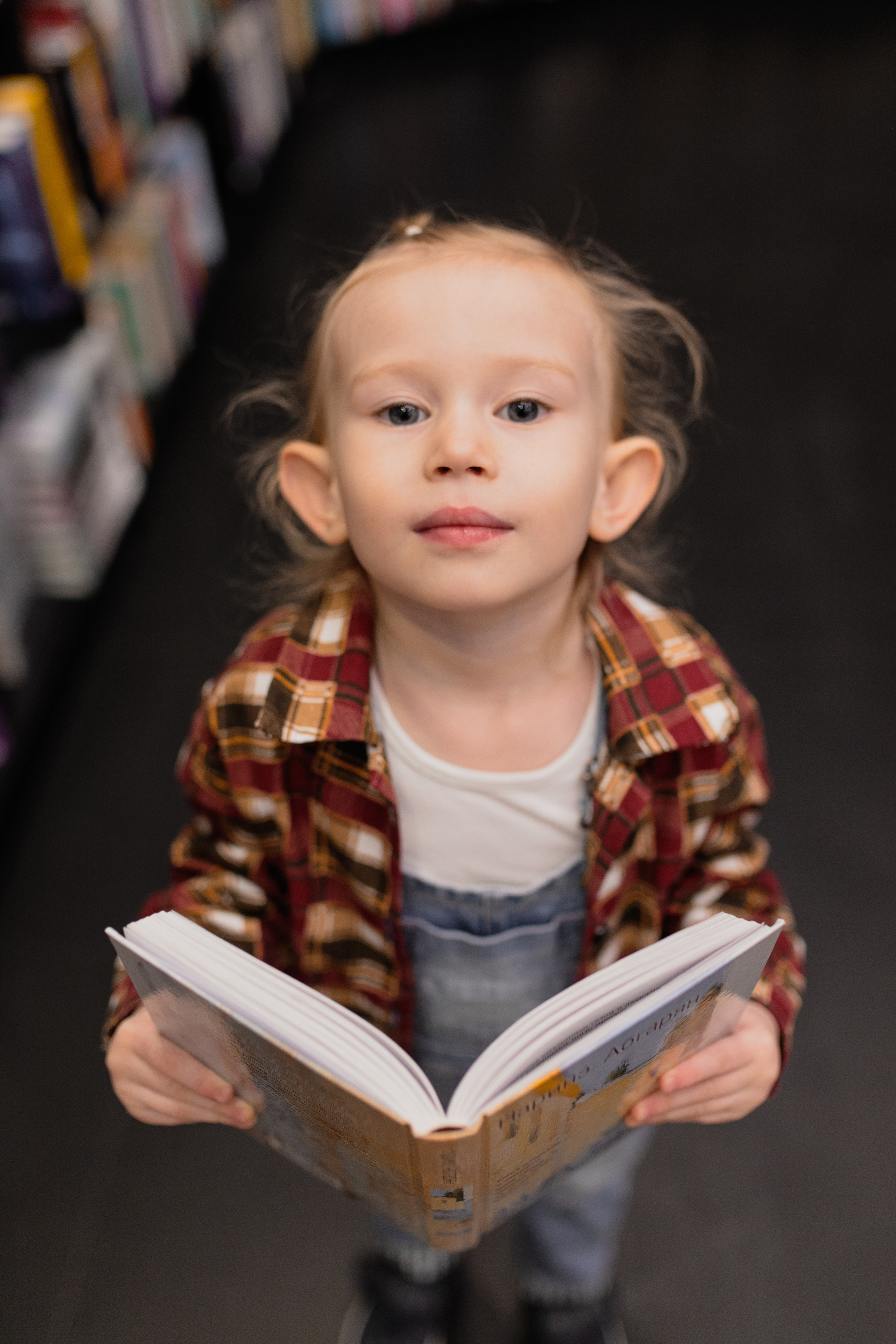 Библиотека. Фотограф в Иркутске Тома Кабанова