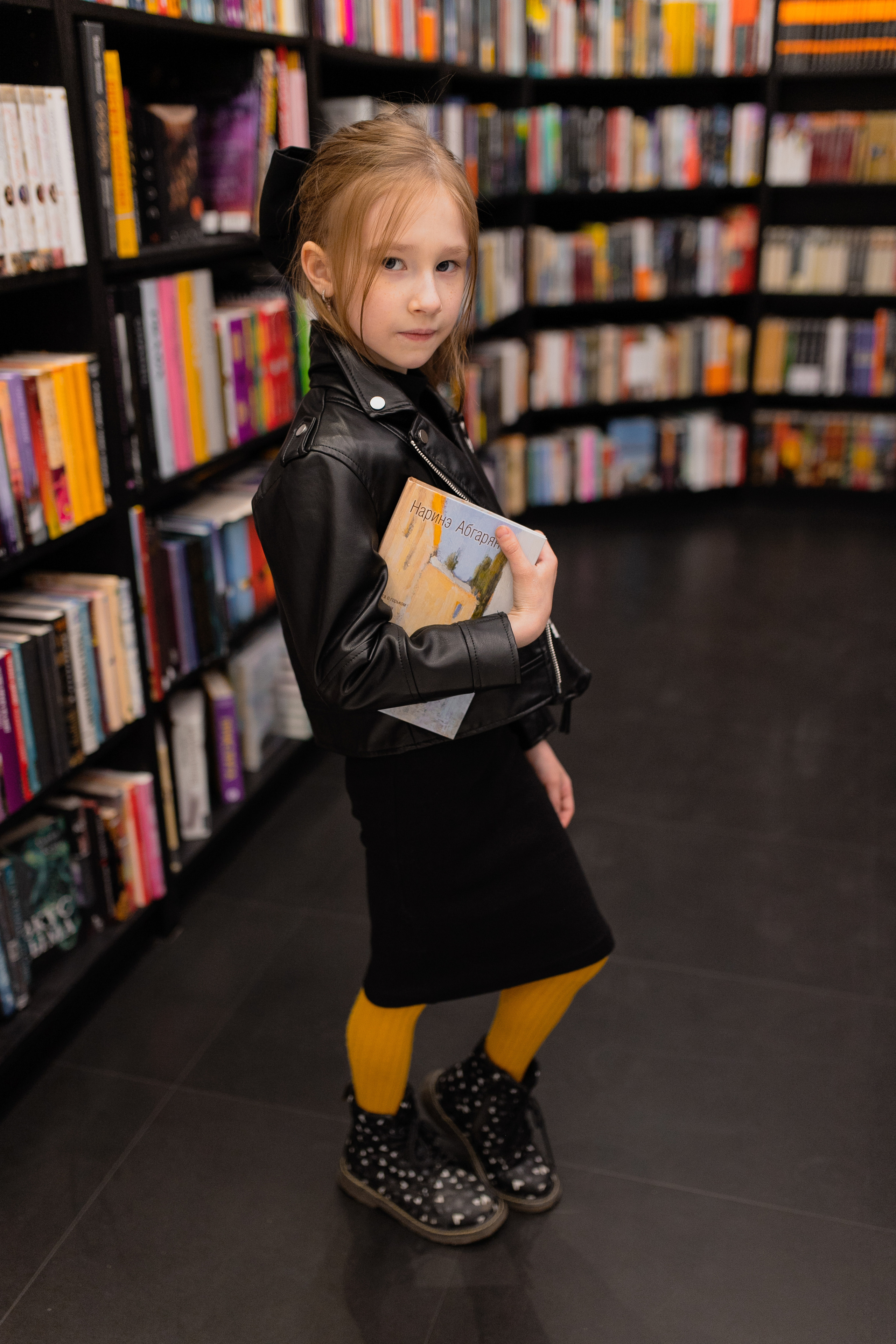 Библиотека. Фотограф в Иркутске Тома Кабанова