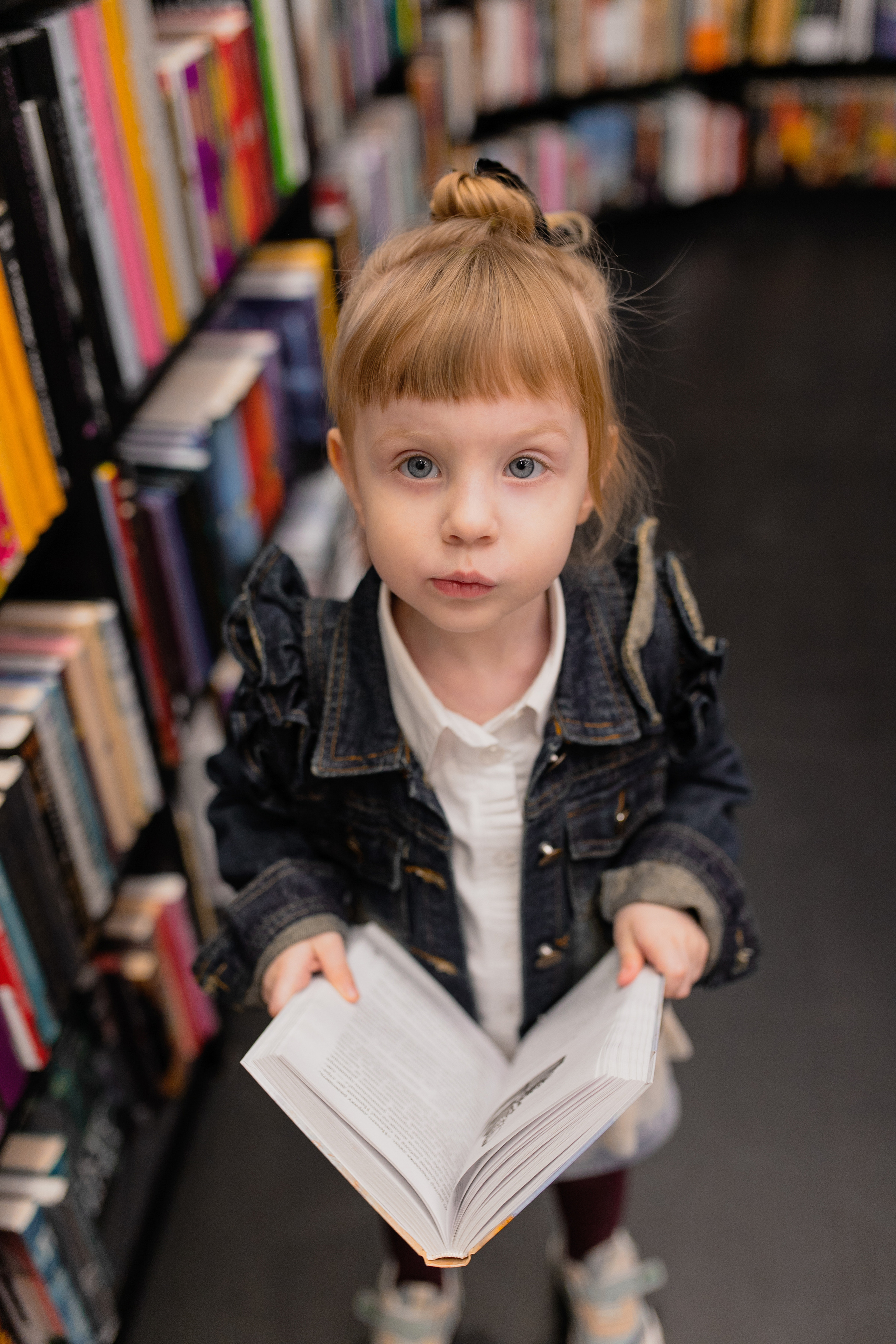 Библиотека. Фотограф в Иркутске Тома Кабанова