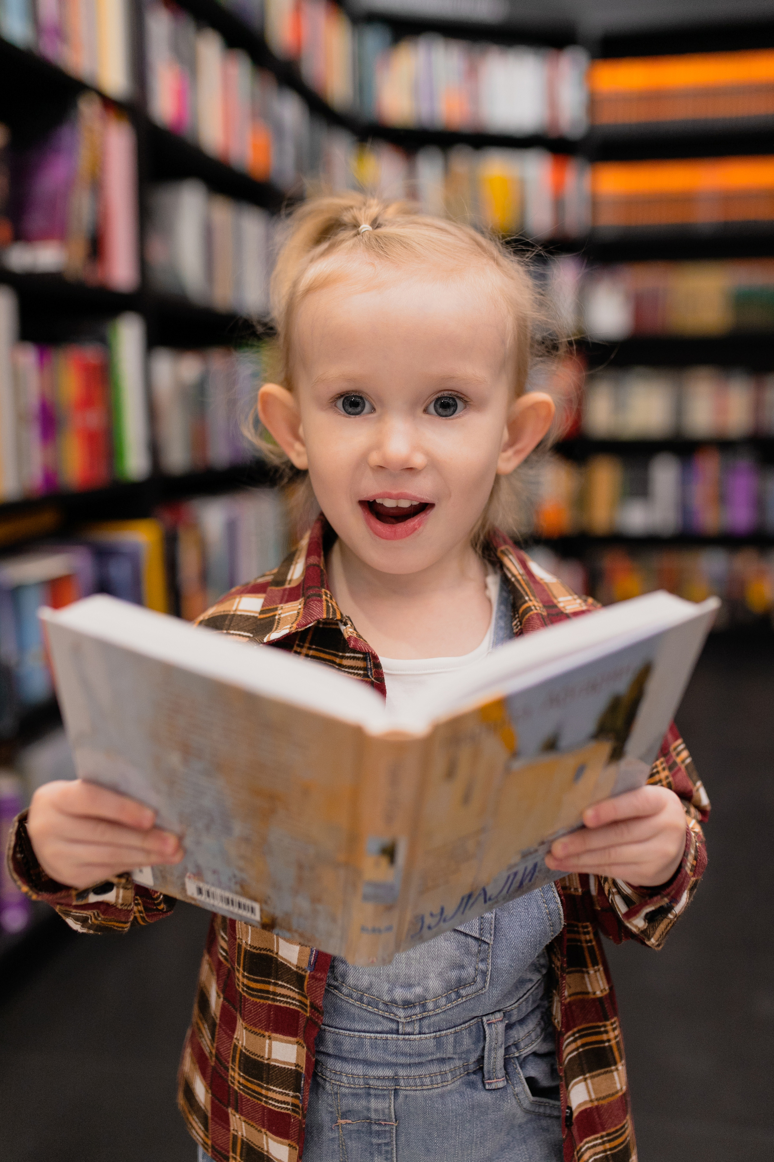 Библиотека. Фотограф в Иркутске Тома Кабанова