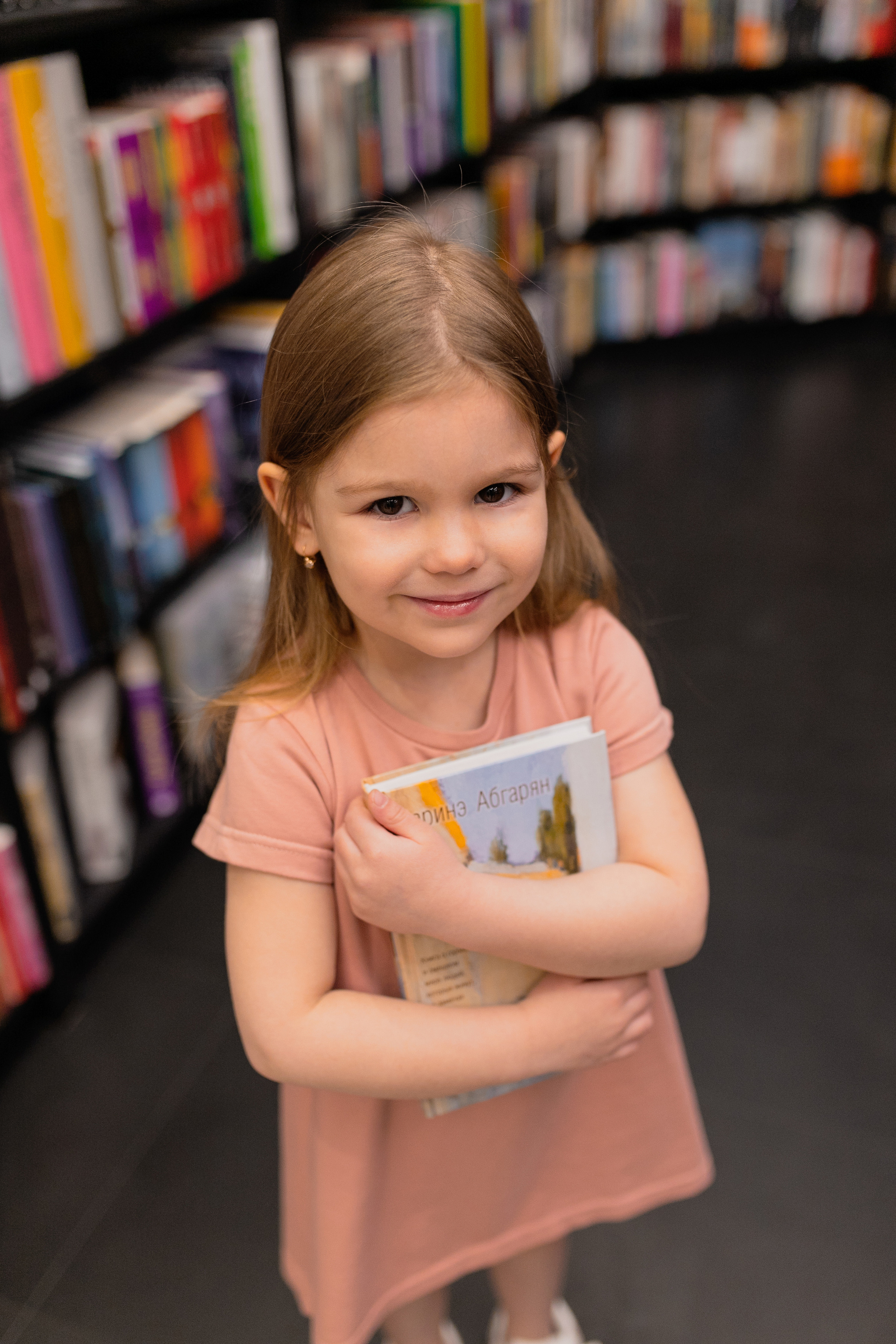 Библиотека. Фотограф в Иркутске Тома Кабанова