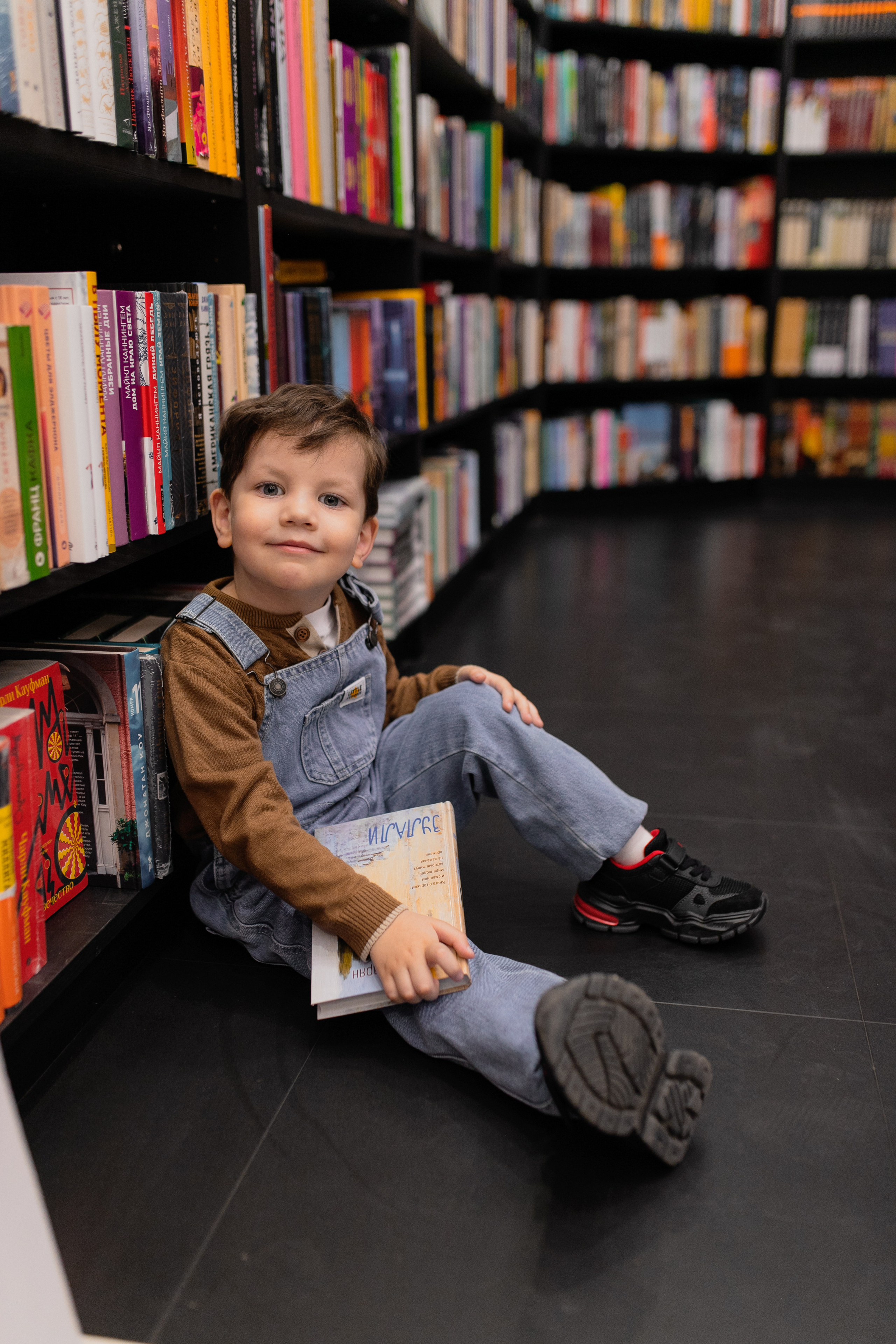 Библиотека. Фотограф в Иркутске Тома Кабанова