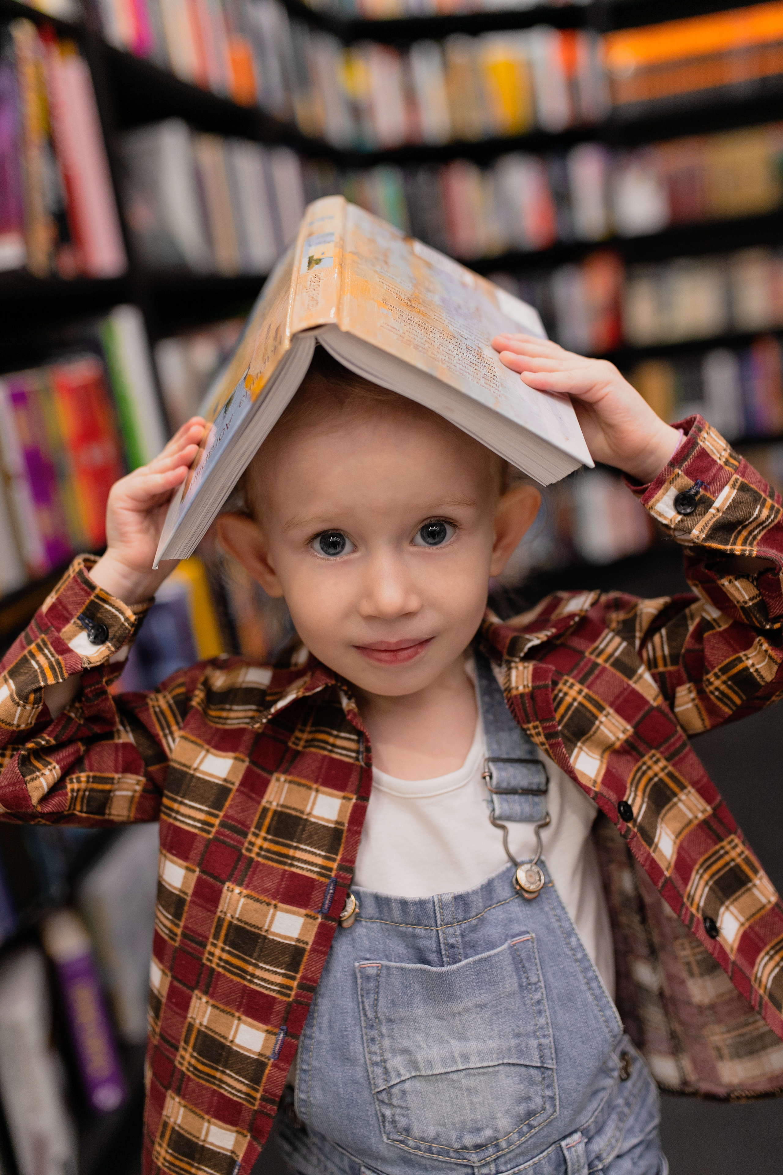 Библиотека. Фотограф в Иркутске Тома Кабанова