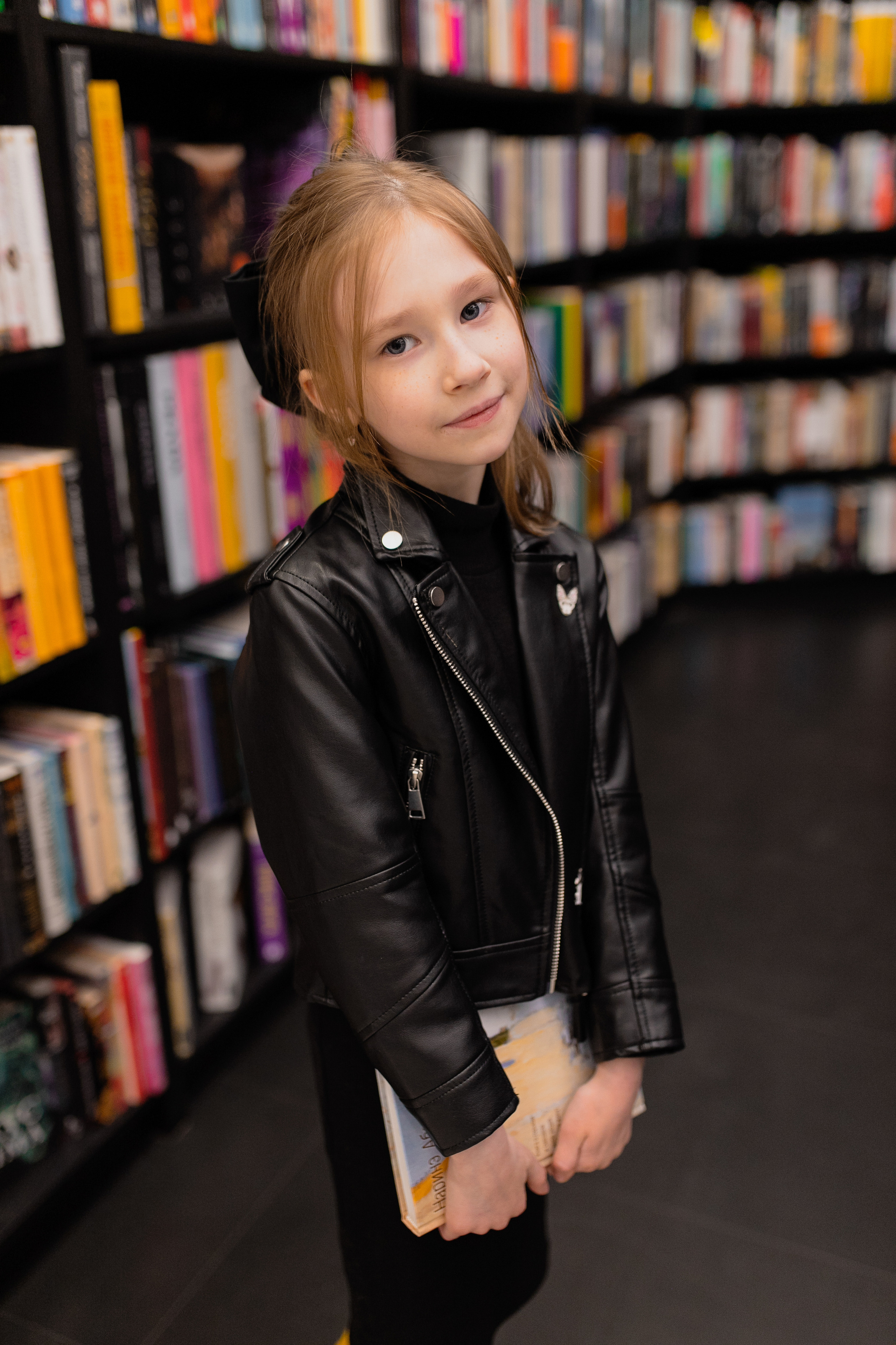 Библиотека. Фотограф в Иркутске Тома Кабанова