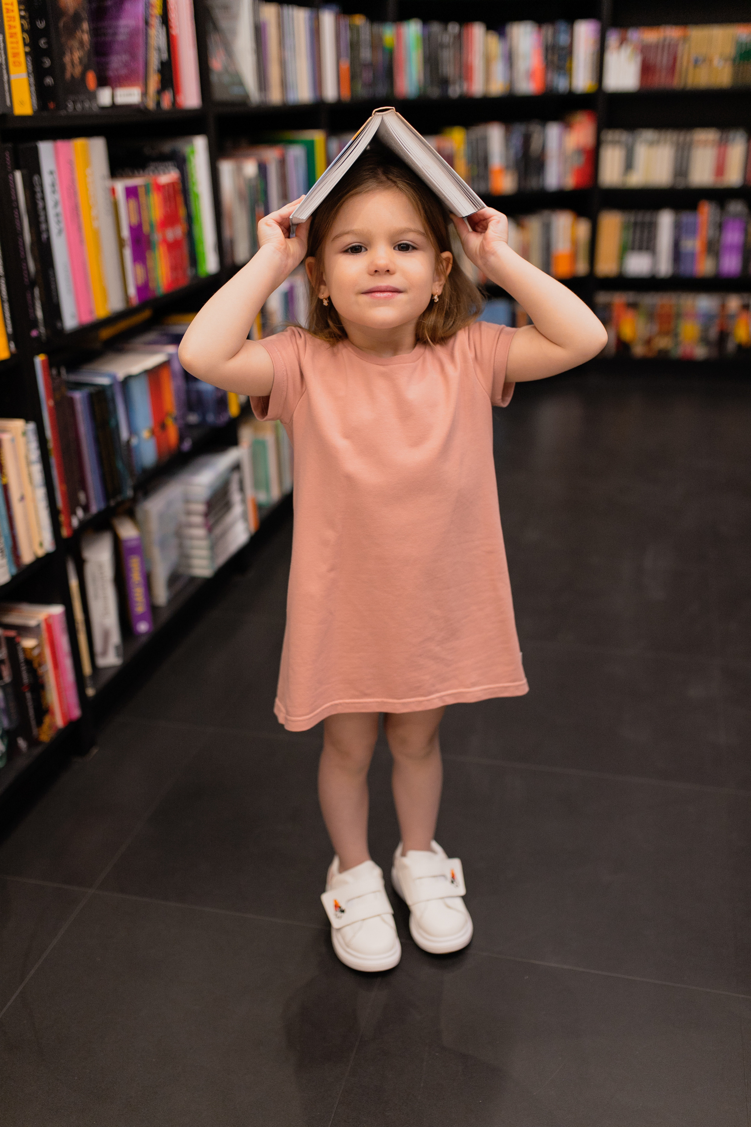 Библиотека. Фотограф в Иркутске Тома Кабанова