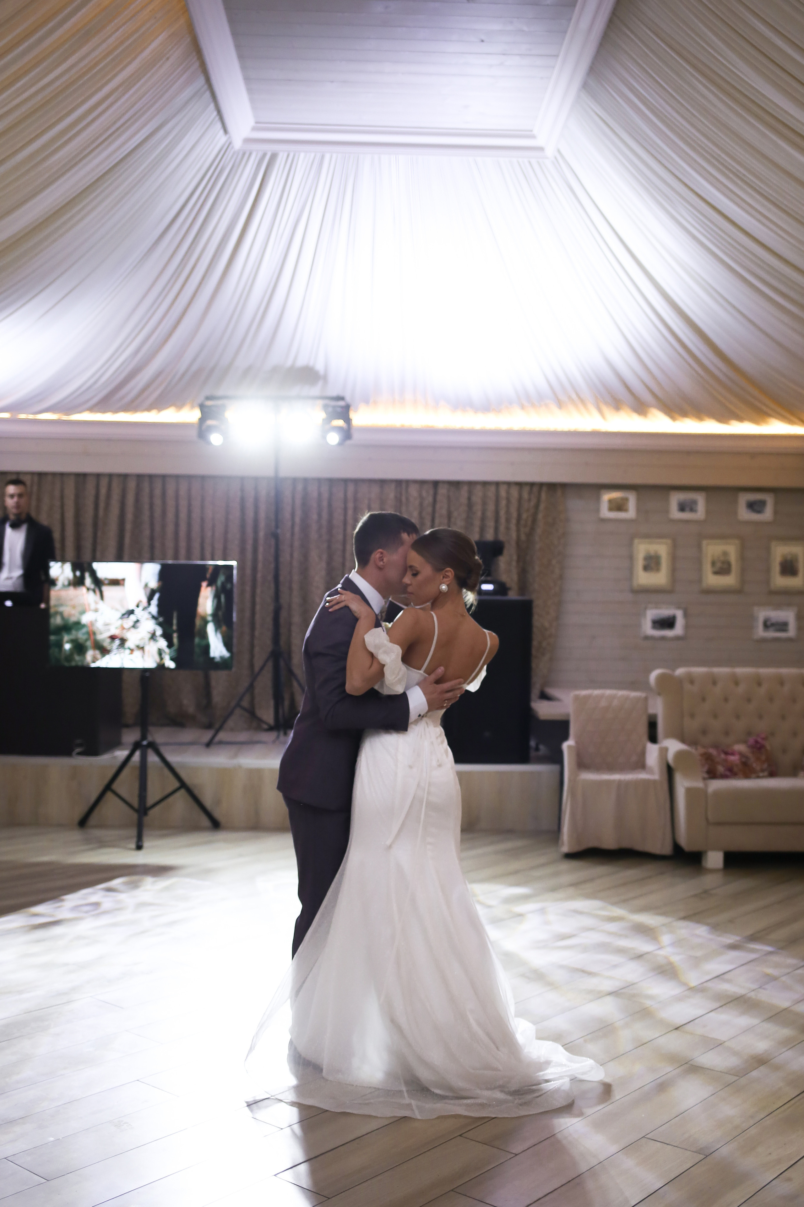 Ксюша и Никита. Свадебный фотограф Мария Жукова