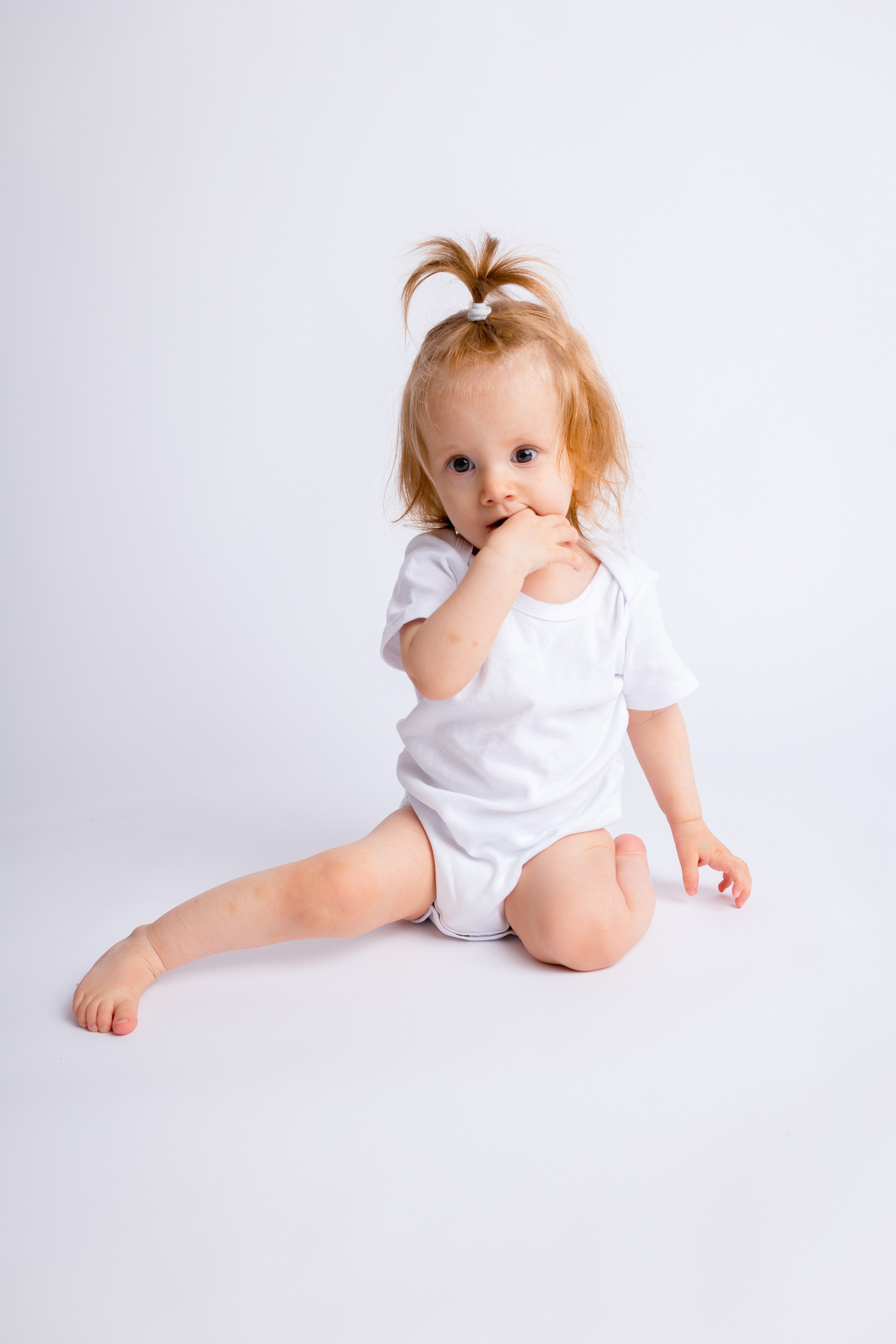 Фотостудия для новорожденных и малышей в Твери — «На ручках»