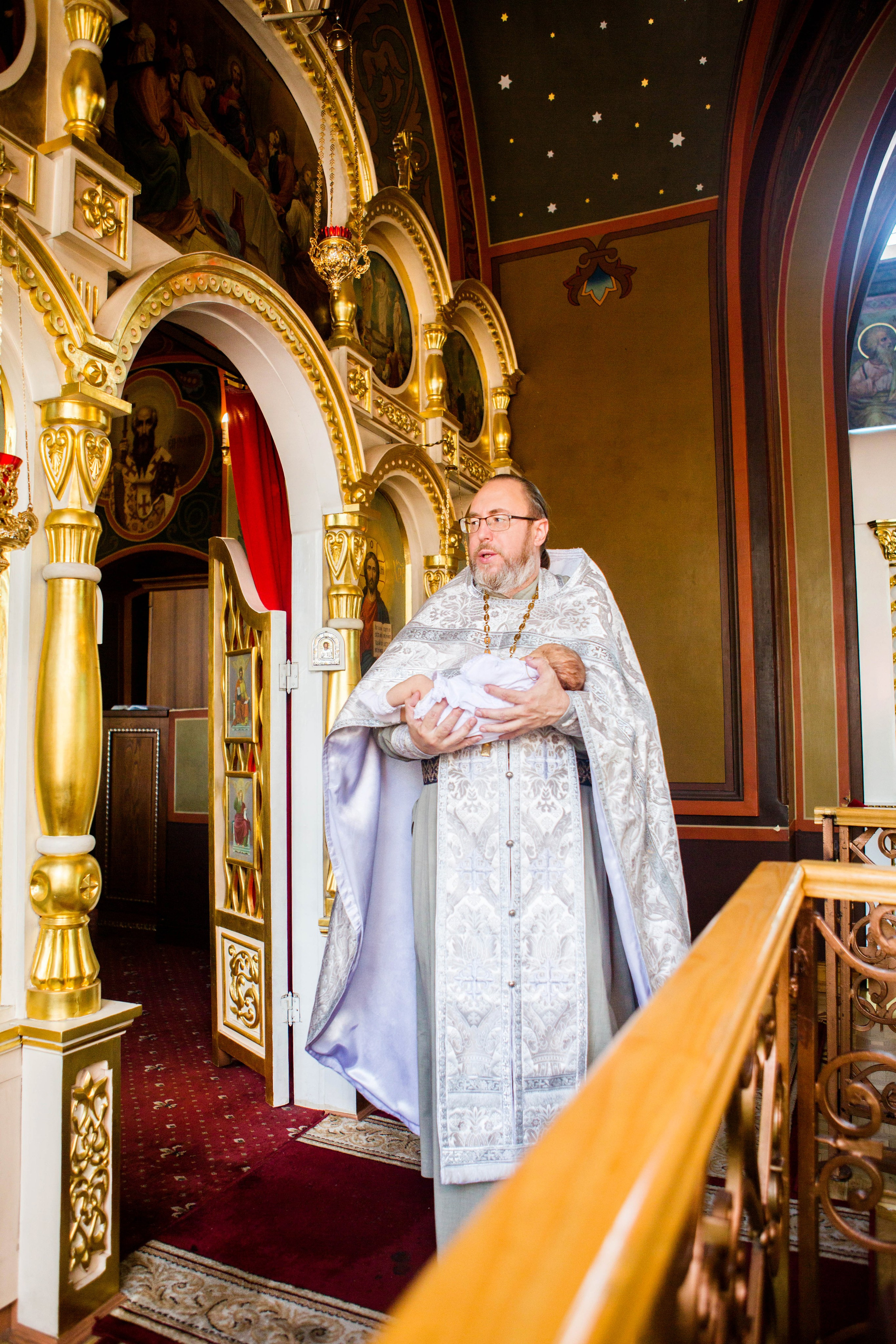 Крещение Надежды. Свято-Троицкий собор. Свадебный семейный и детский фотограф в Краснодаре Карина Федоровская