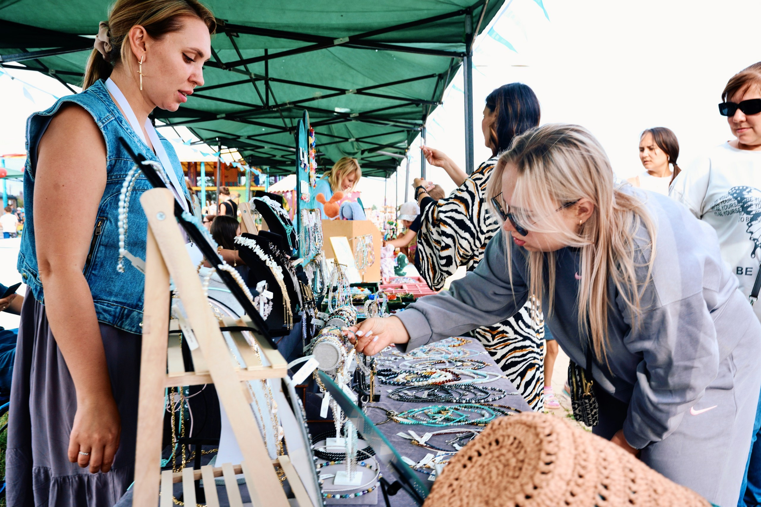 Пляжный маркет 2024, г. Лаишево. Фотограф Казань
