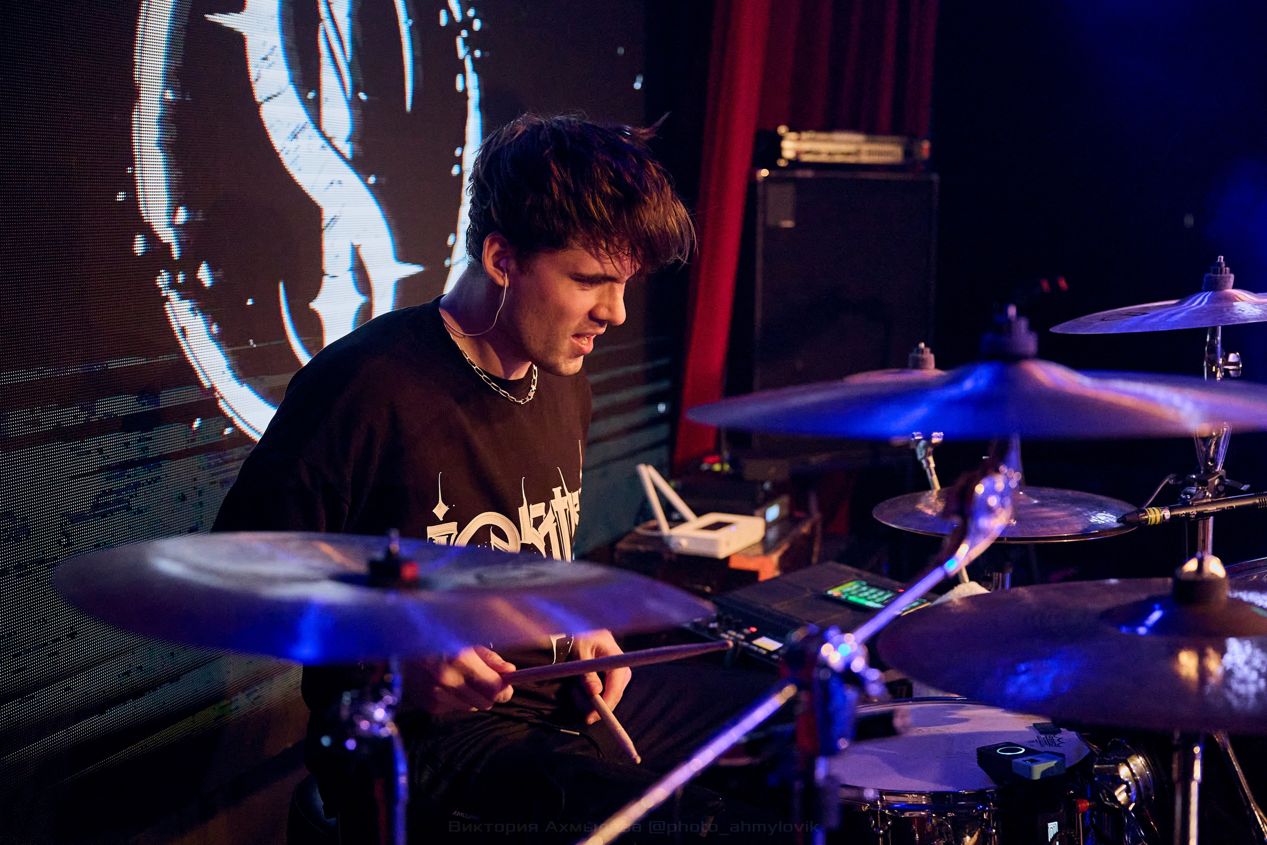 26.06.2024 iOstra 16 Тонн. Виктория Ахмылова. Фотограф в Москве