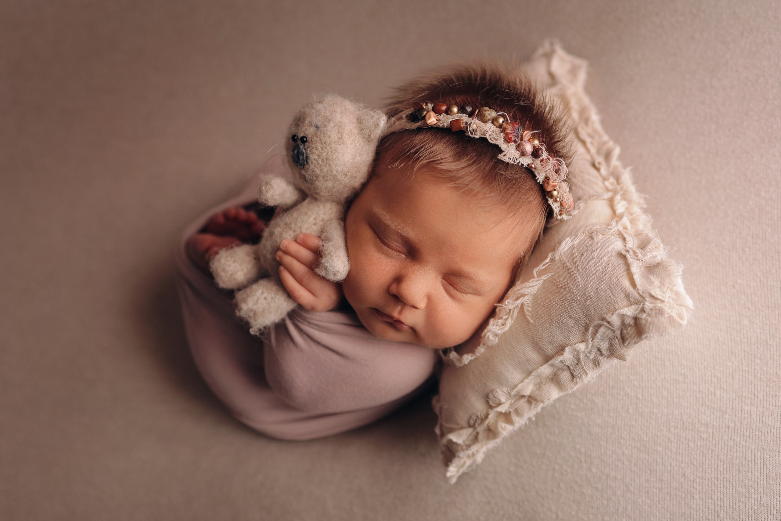 Новорожденные малыши. Фотограф Елена Зуйкова