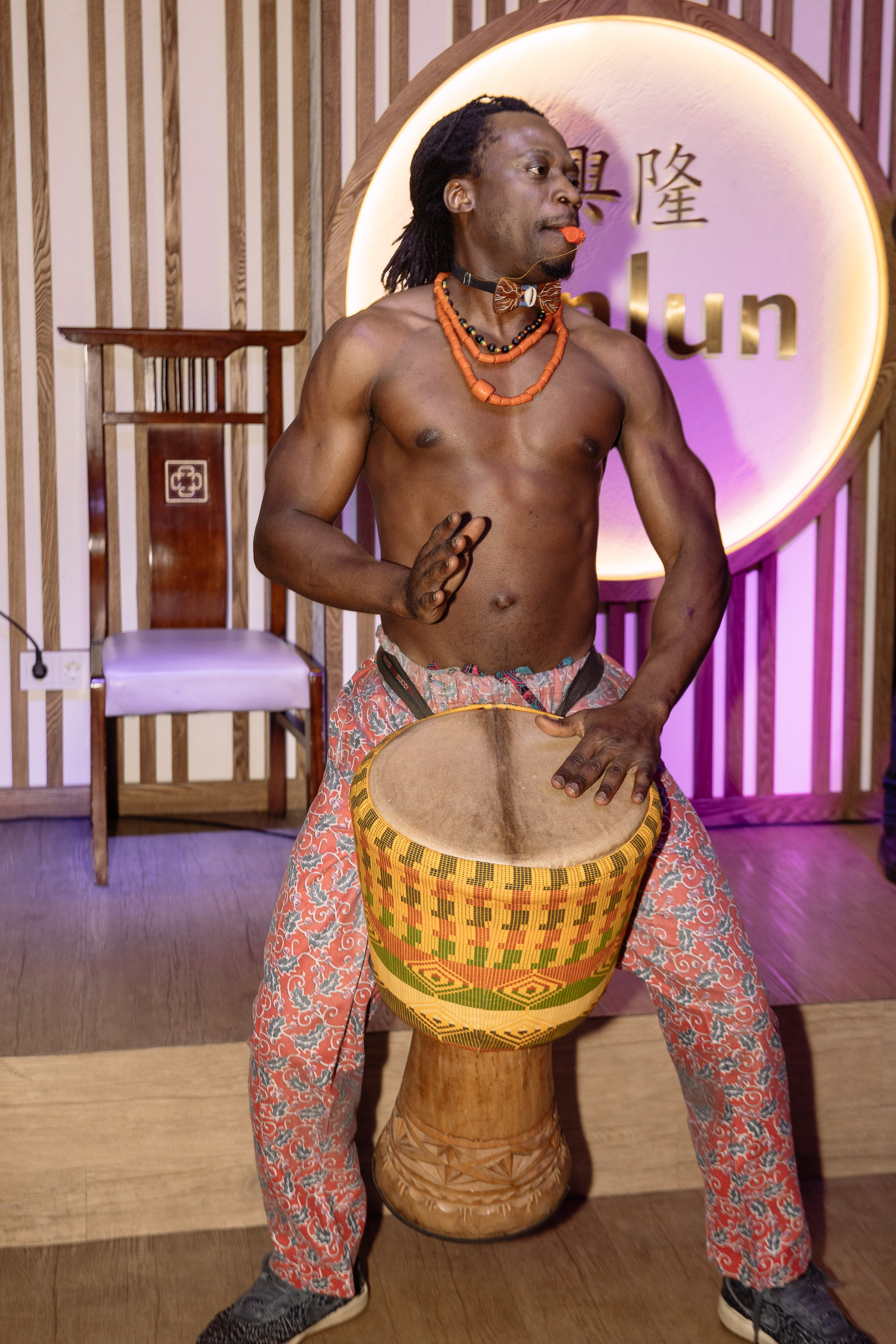 Вечеринка в кафе Sinlun. Фотограф Юлия Мальцева