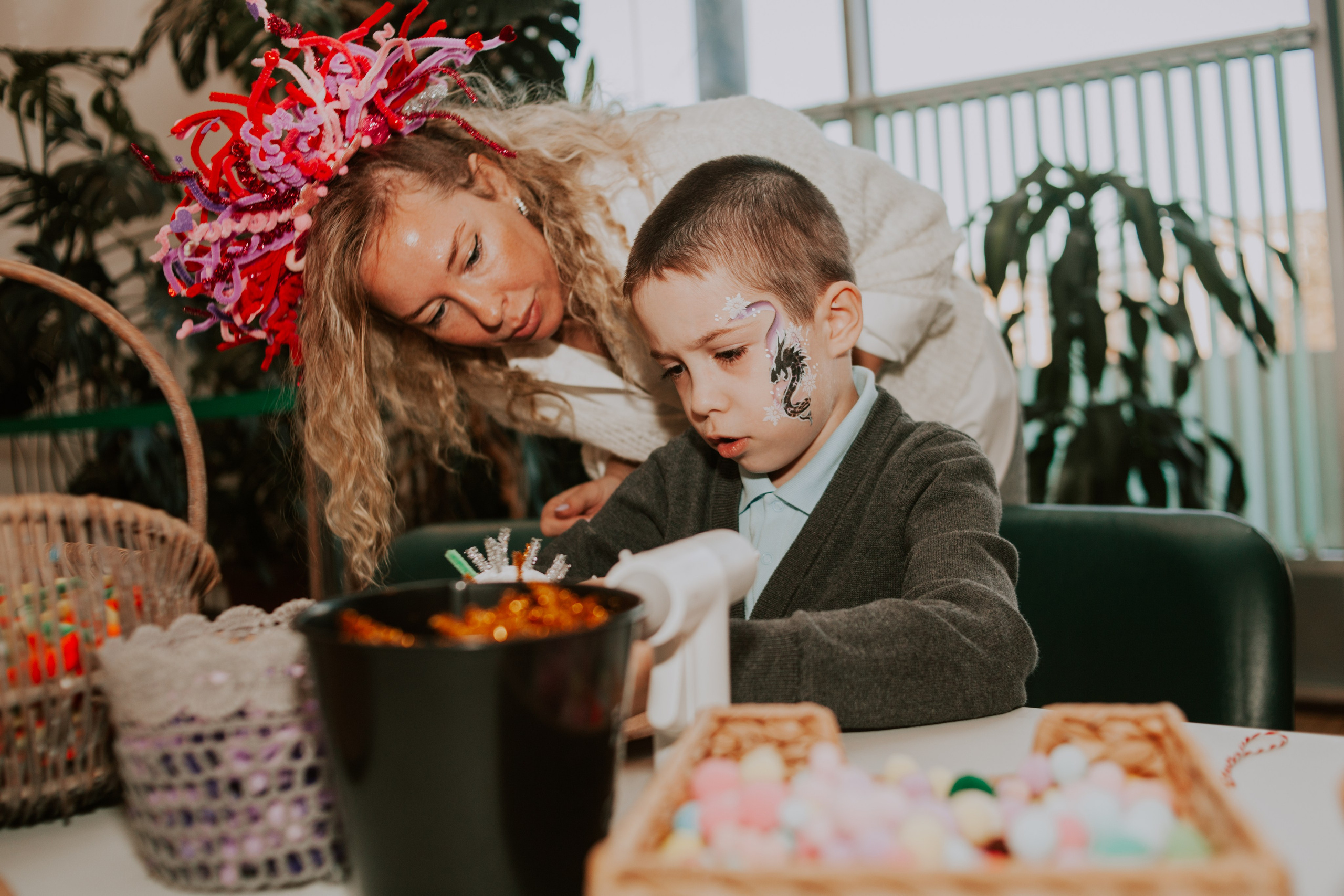 Мастер-класс от Мастерской Наташи Ой на фестивале для детей с ОВЗ «Шире круг». Семейный фотограф во Всеволожске и Санкт-Петербурге Юлия Капустина