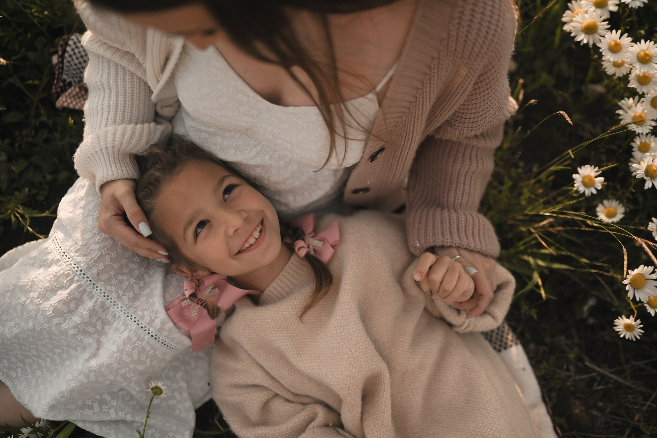 Семейная фотосессия в ромашковом поле в Крыму. Свадебный и семейный фотограф и видеограф, Крым, Москва, Санкт -Петербург