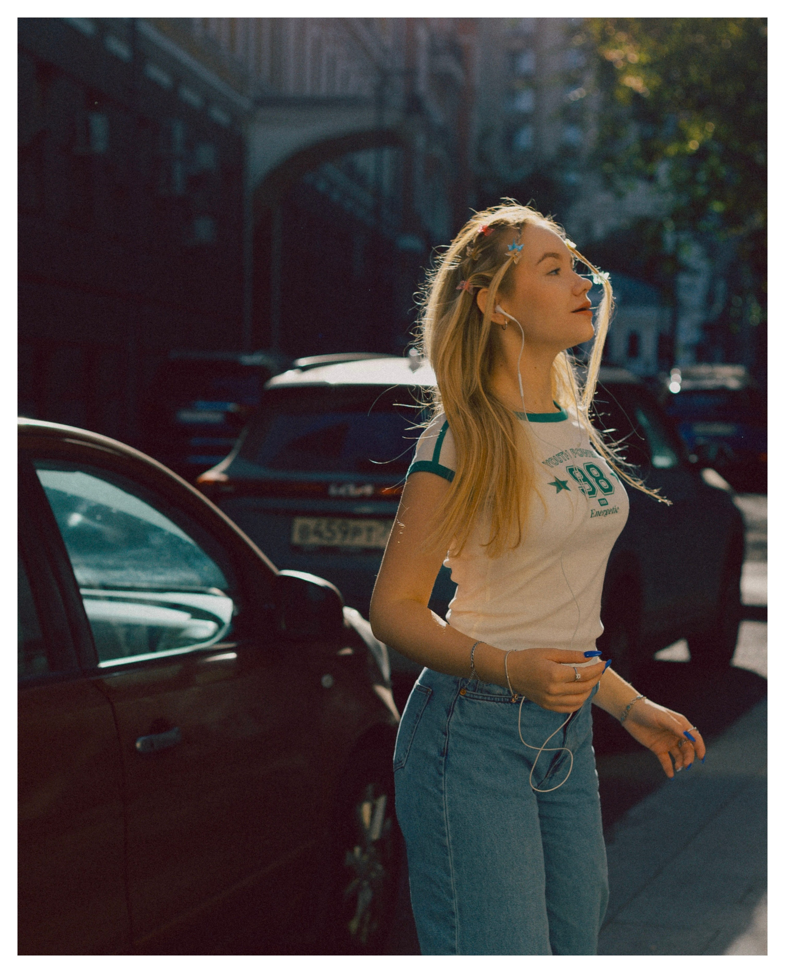 Вайб 2000-х. Женский и лавстори фотограф в Москве Елена Аксютко