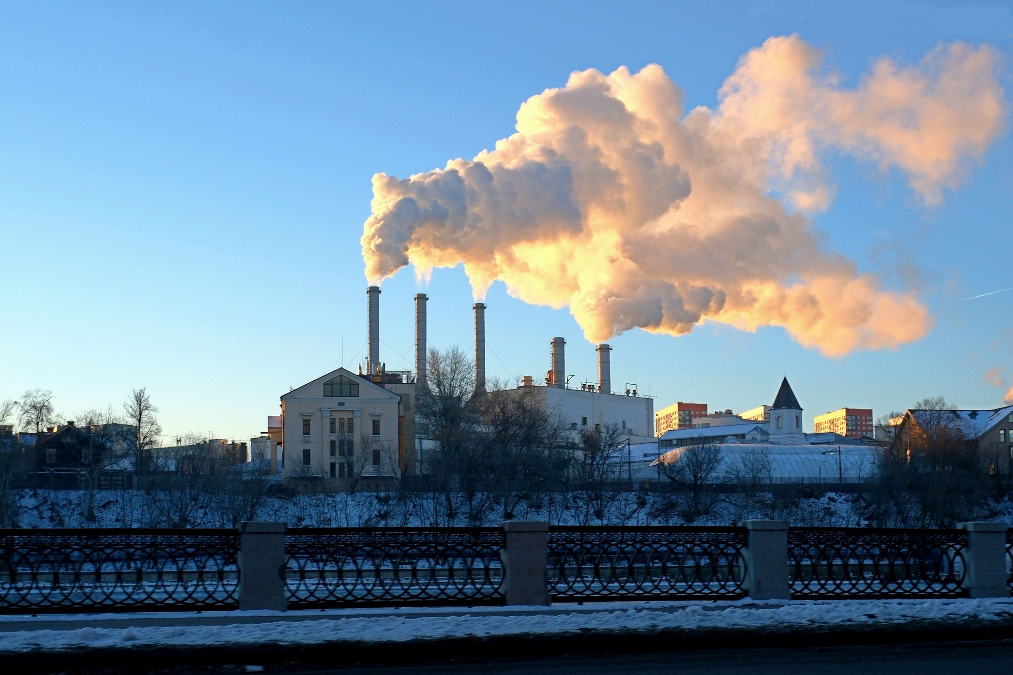 Улица, люди, жизнь…