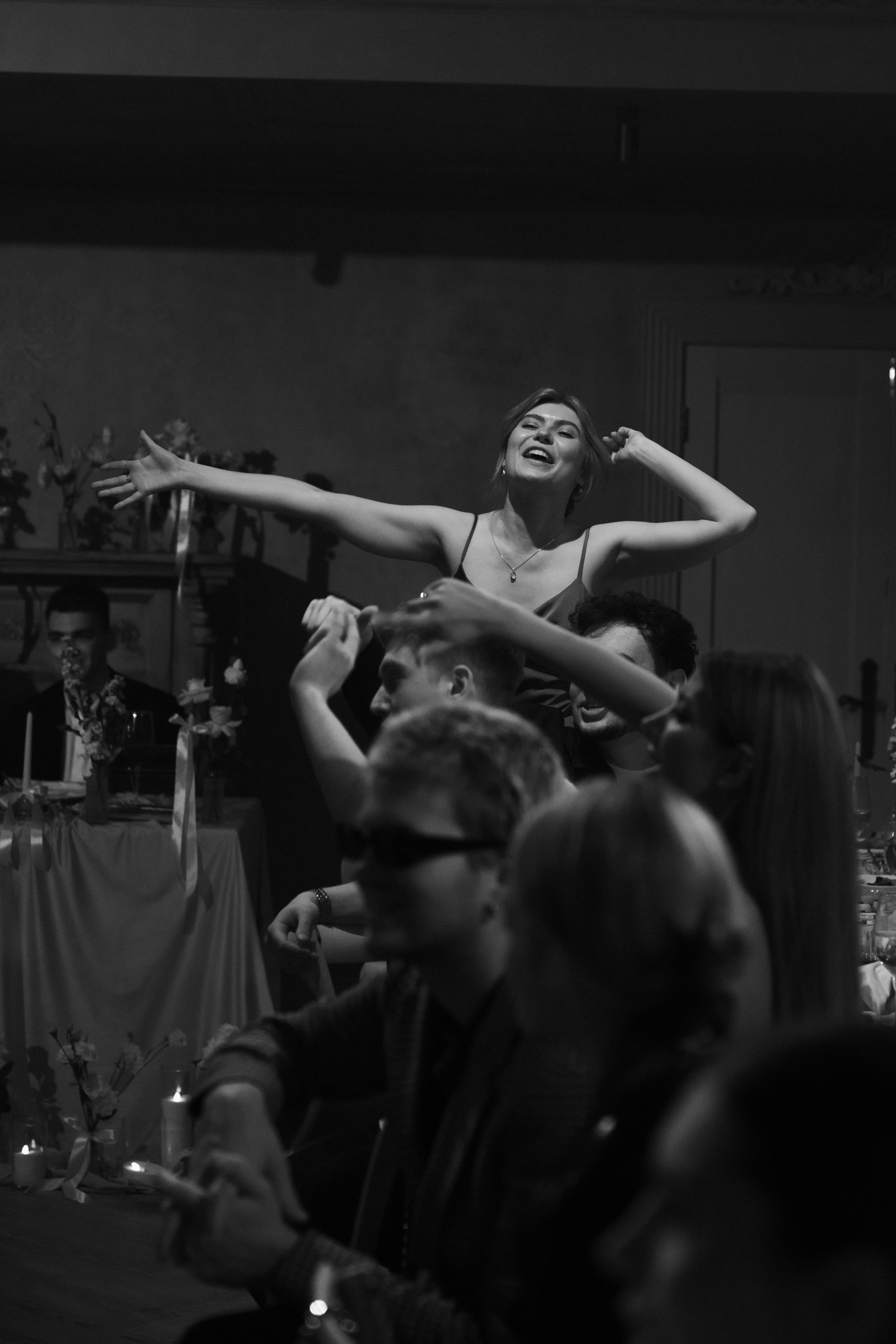 Утро в отеле Twelve Reasons и банкет в усадьбе Шелепаново. Свадебный фотограф Москва Анастасия Храмова