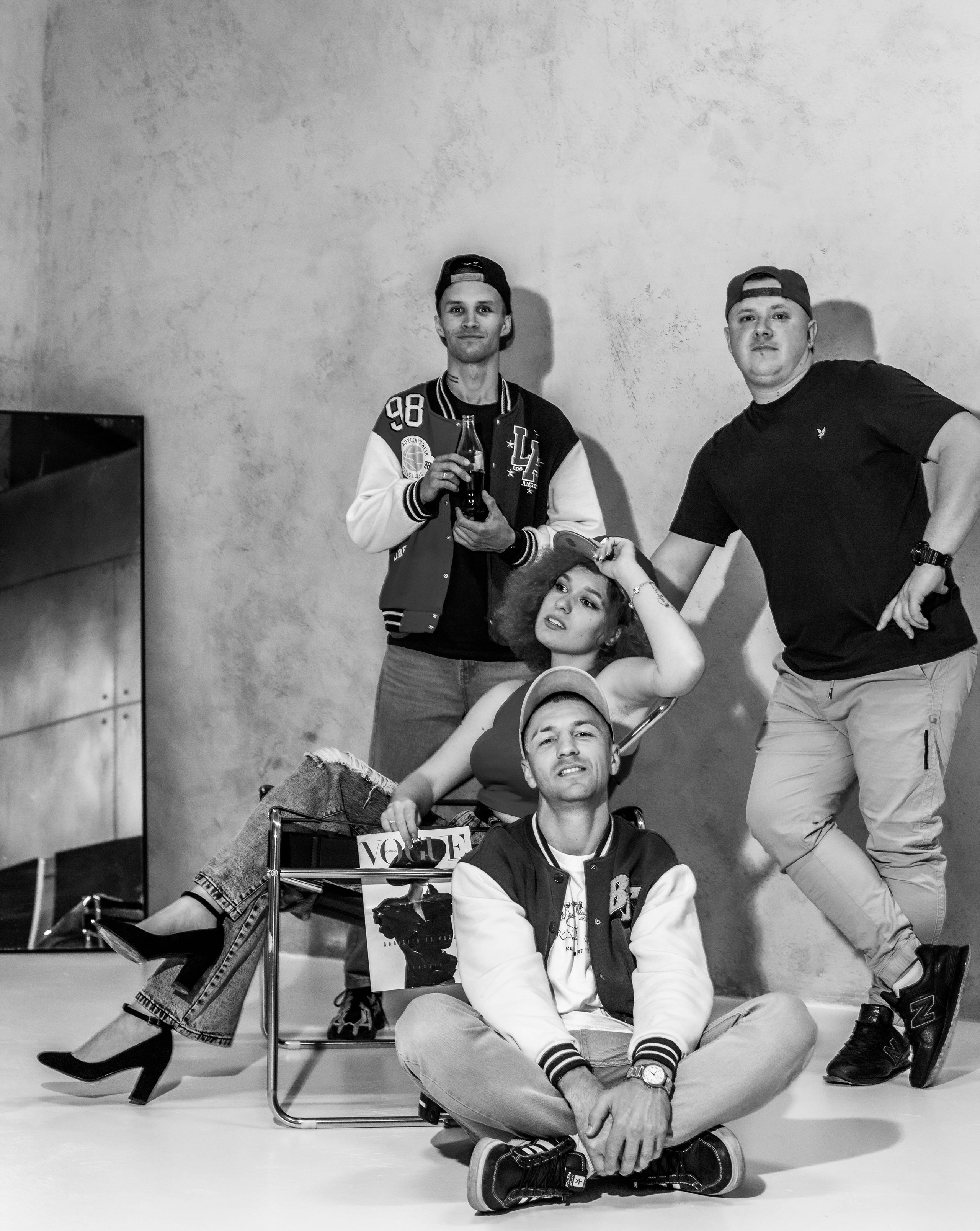 Студия. Уличный фотограф Города N