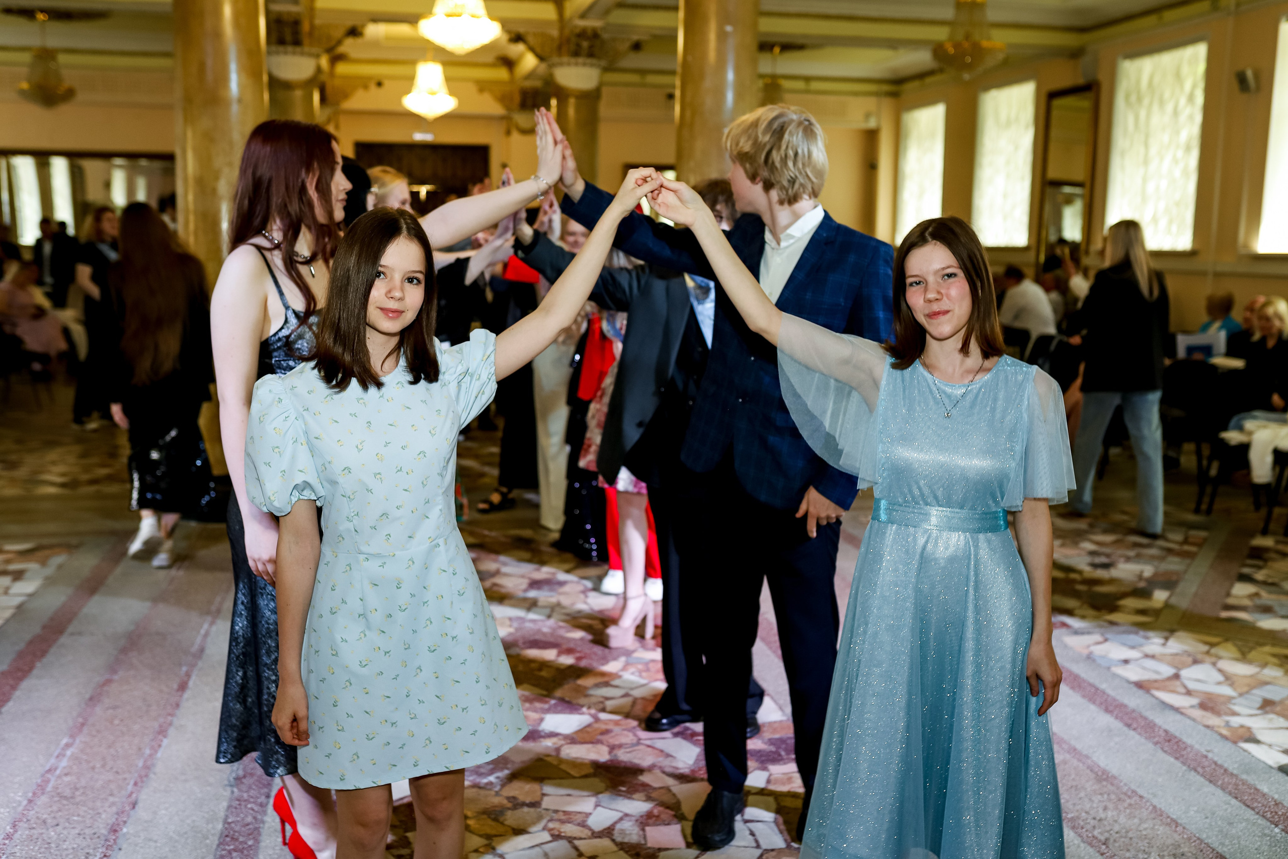 Школьные выпускные. Семейный и детский фотограф Эльвира Билибина