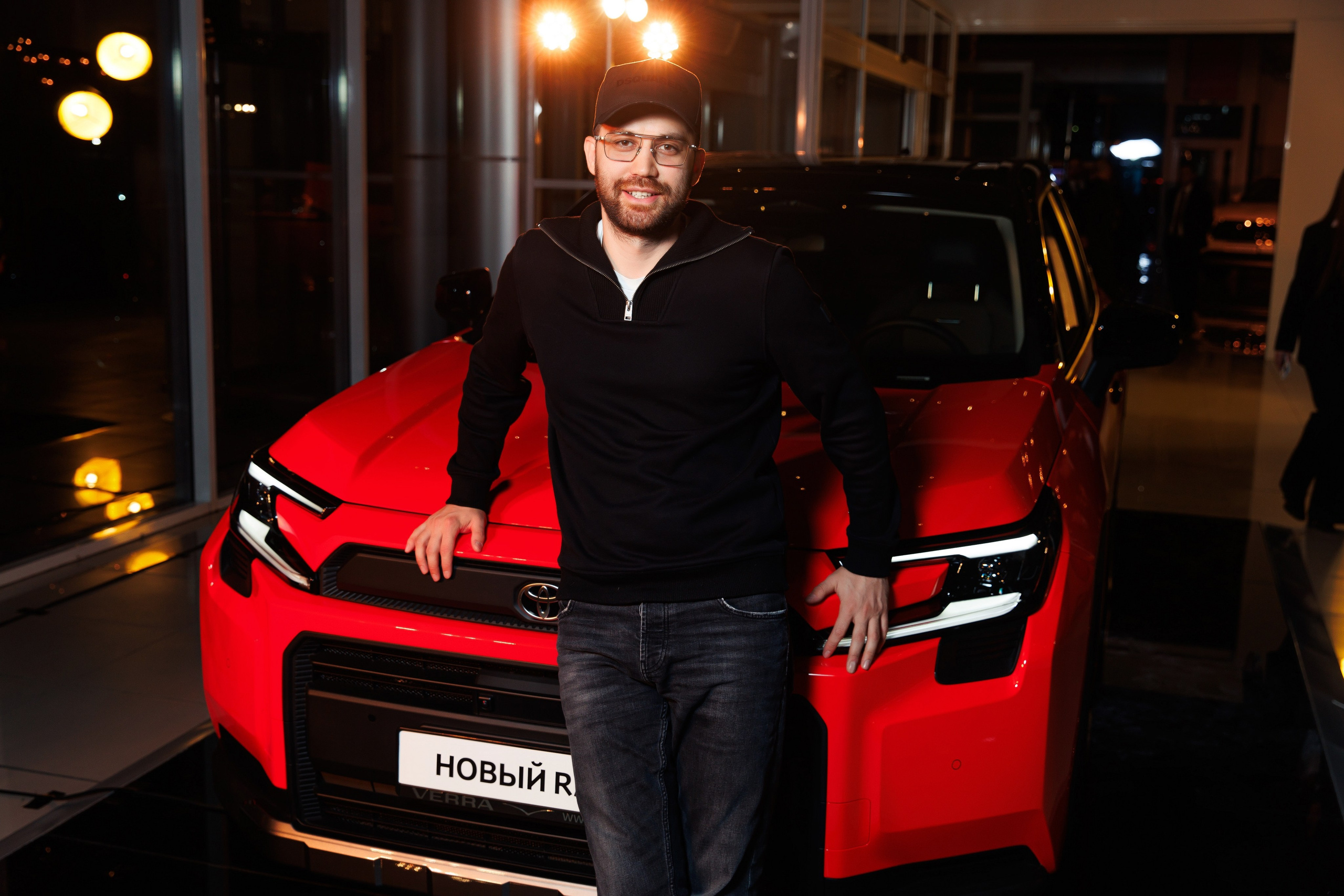 Презентация новой Toyota RAV4. Репортажный и свадебный фотограф в Уфе Павел Кожевников