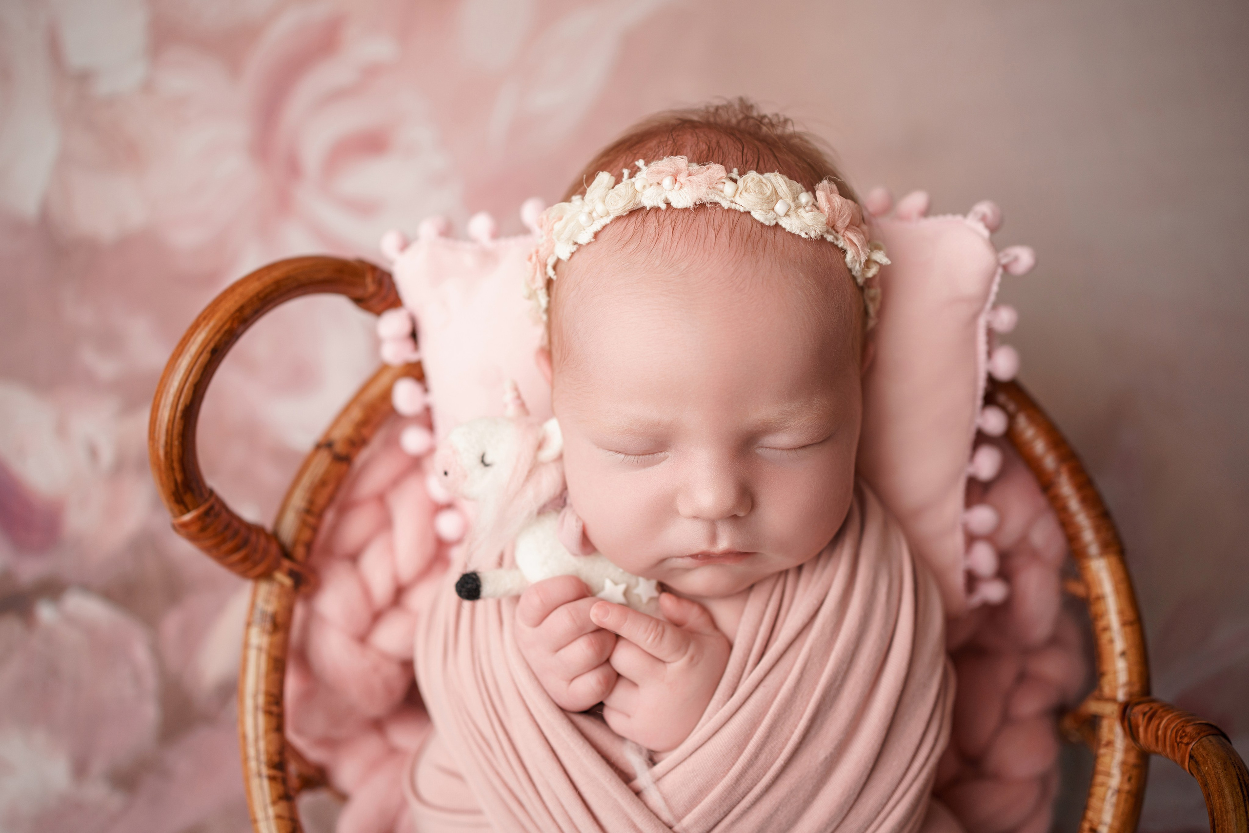 Фотосессия новорожденных | Галерея трогательных кадров малышей в стиле newborn. Фотосессия новорожденных в Москве и Московской области | Профессиональный фотограф newborn — Татьяна Иванова