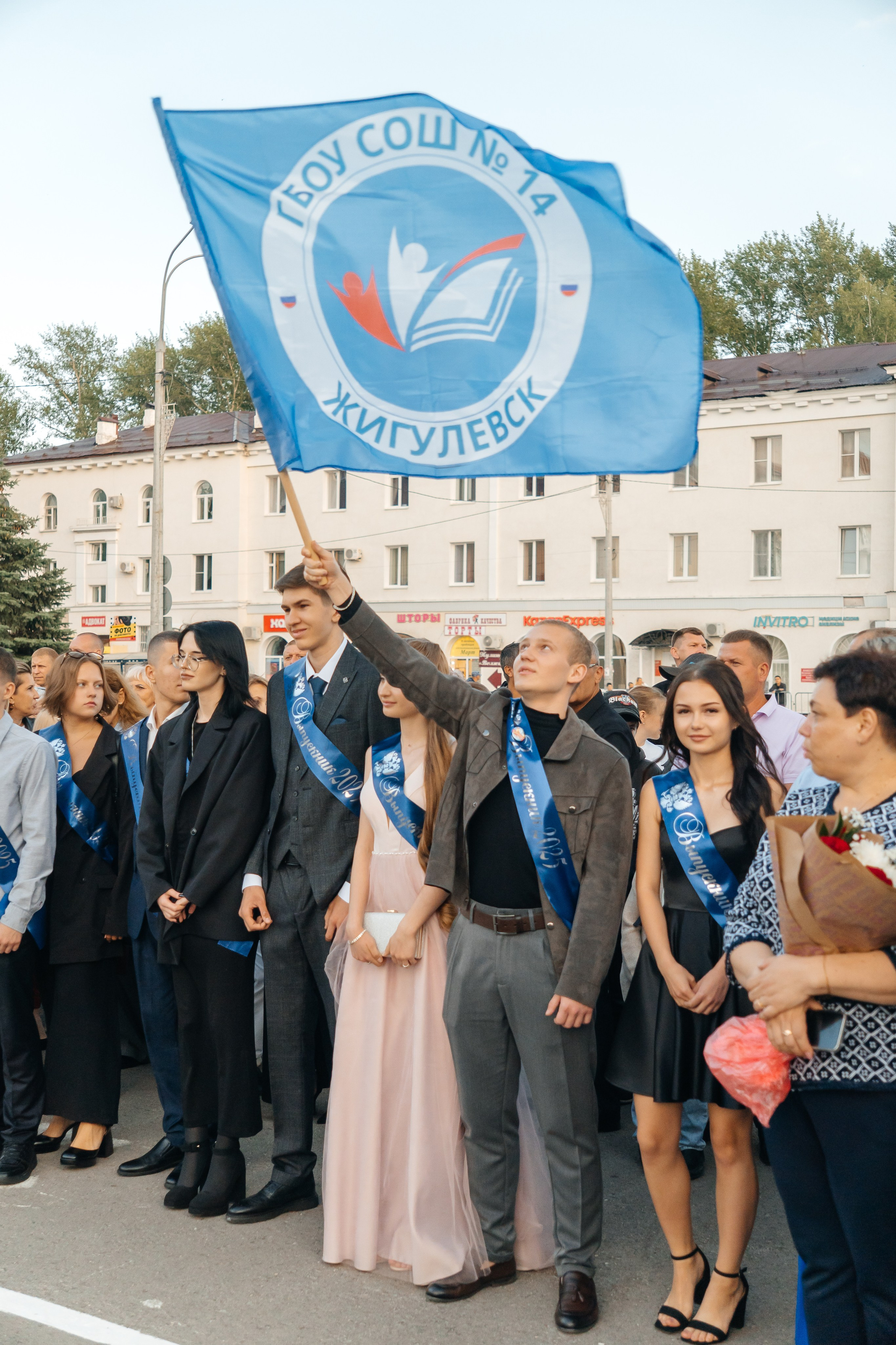 Школьные выпускные, линейки, банкеты. Семейный и LifeStyle фотограф в Жигулевске и Тольятти Рустам Ханмурзин