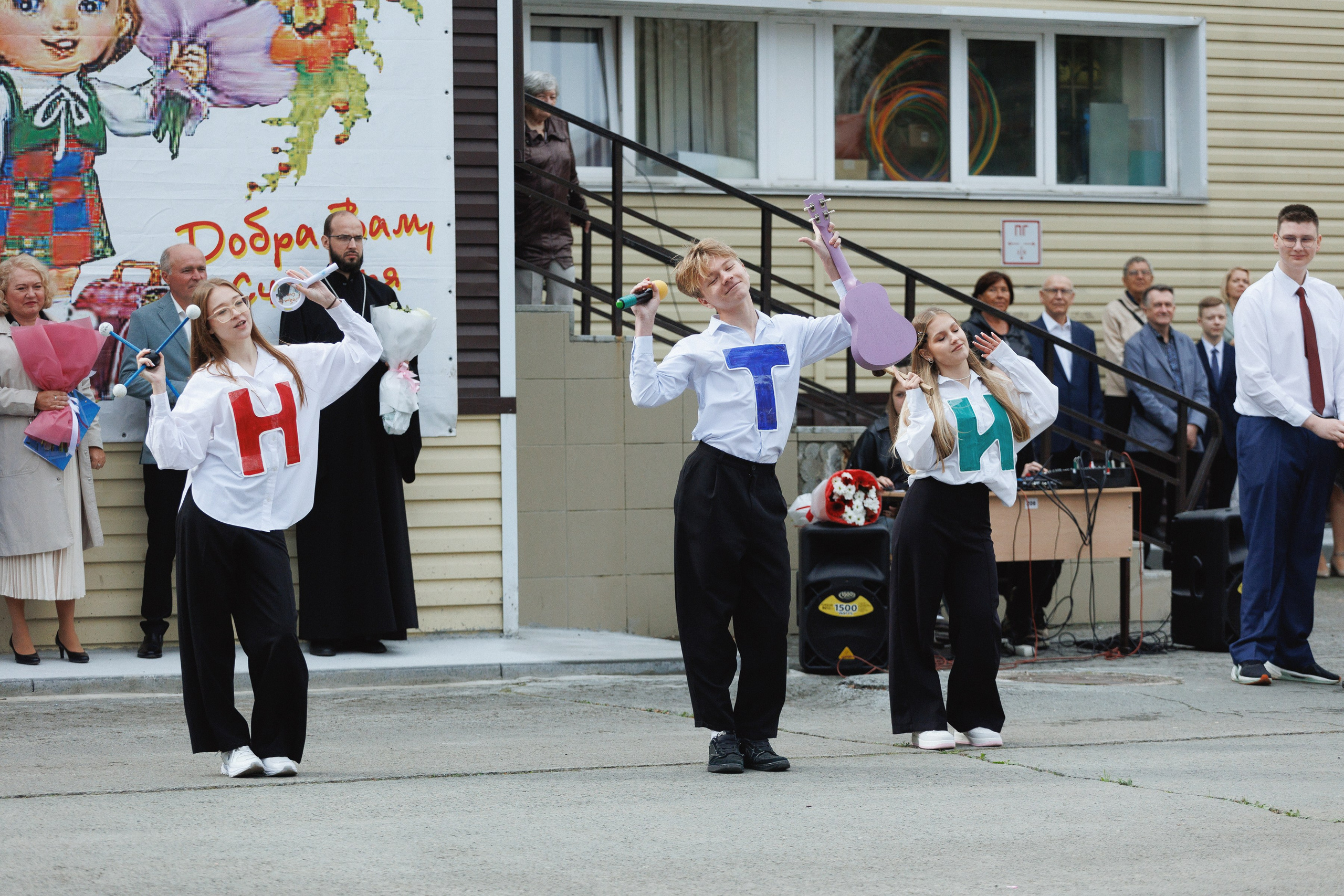 1 сентября лицей № 28. Фотомастерская Воробьевых