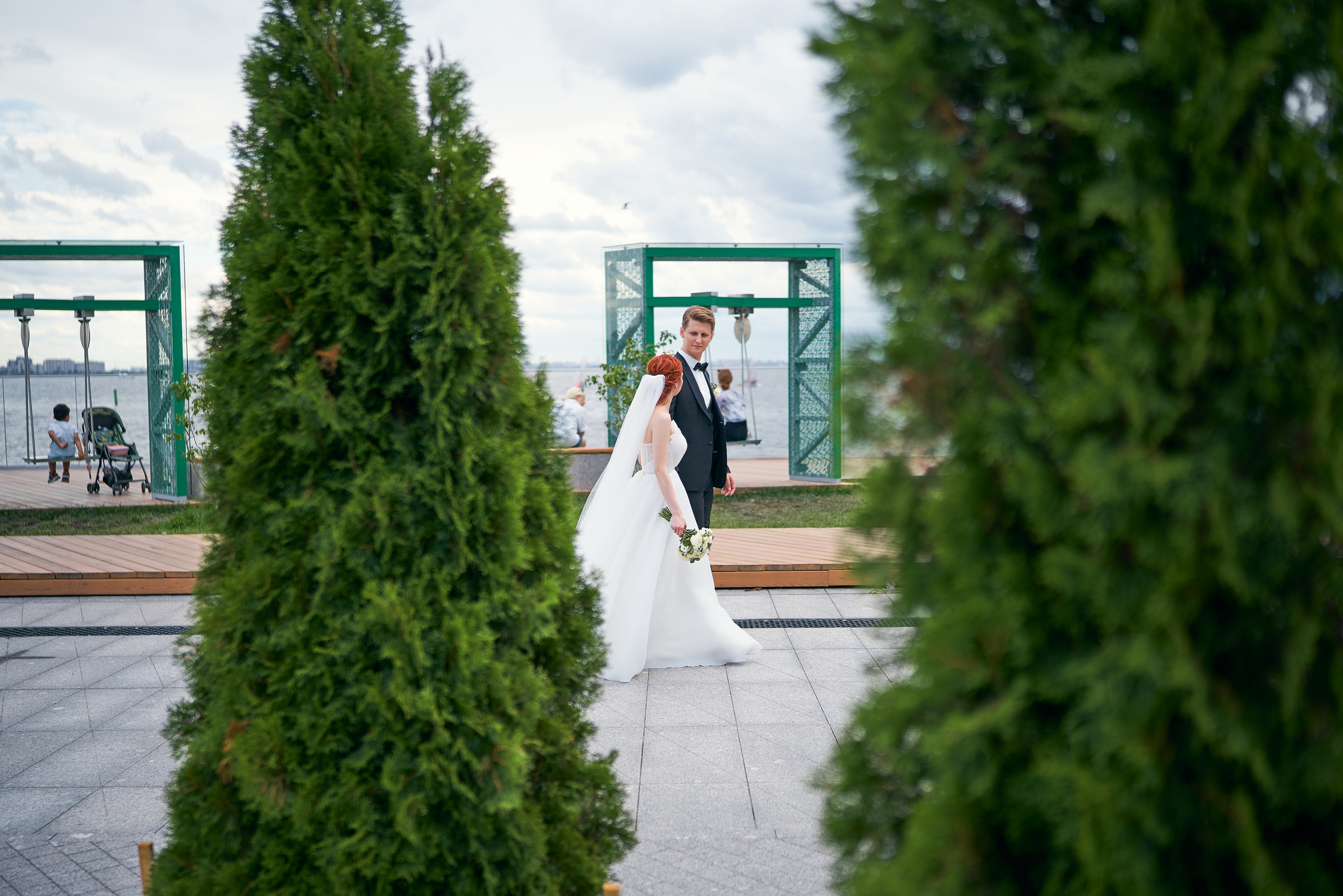 WEDDING / LOVE STORY