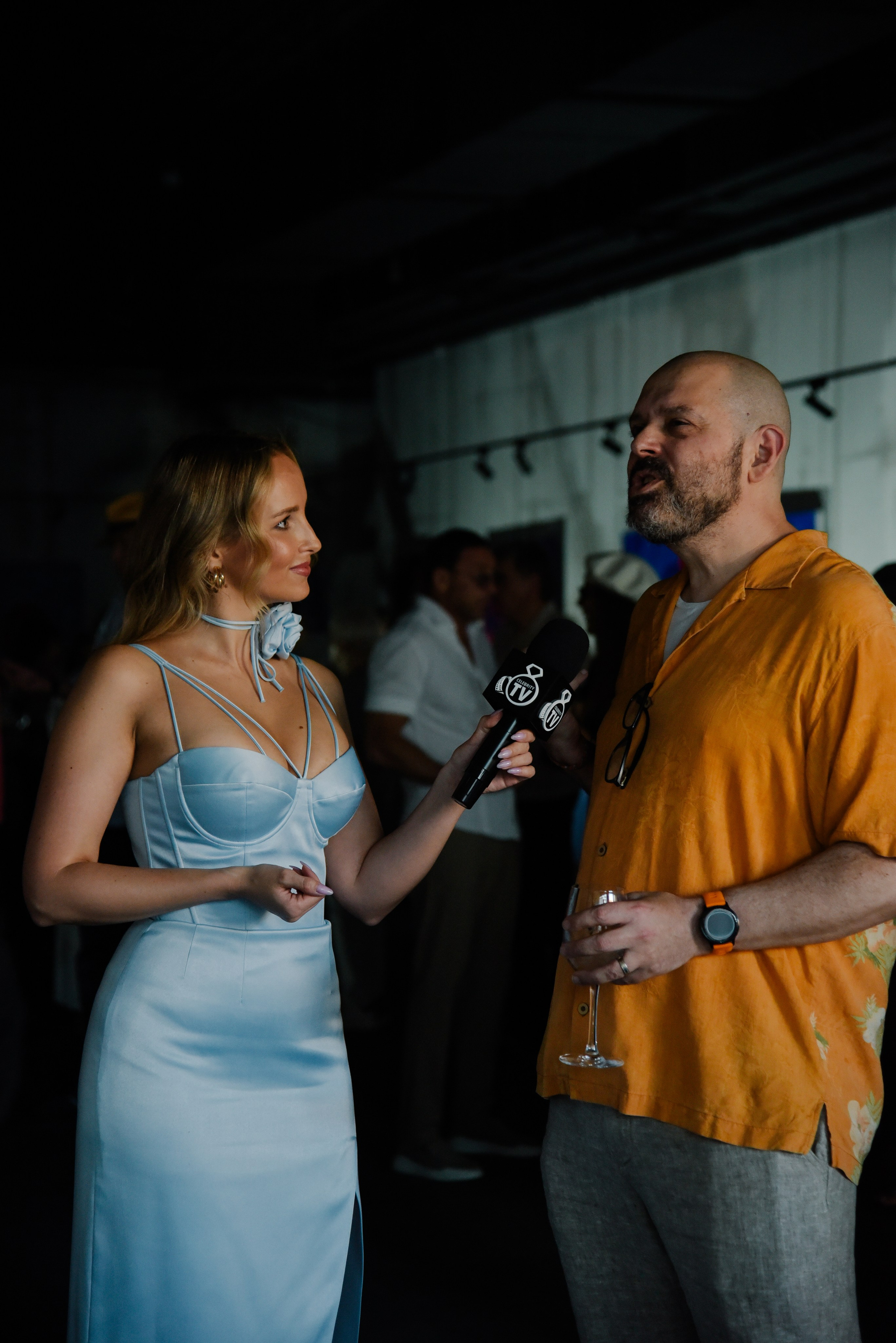 Александр Дильбази Игра взглядов в гранатовом саду. Фотограф Лола Волна, город Москва