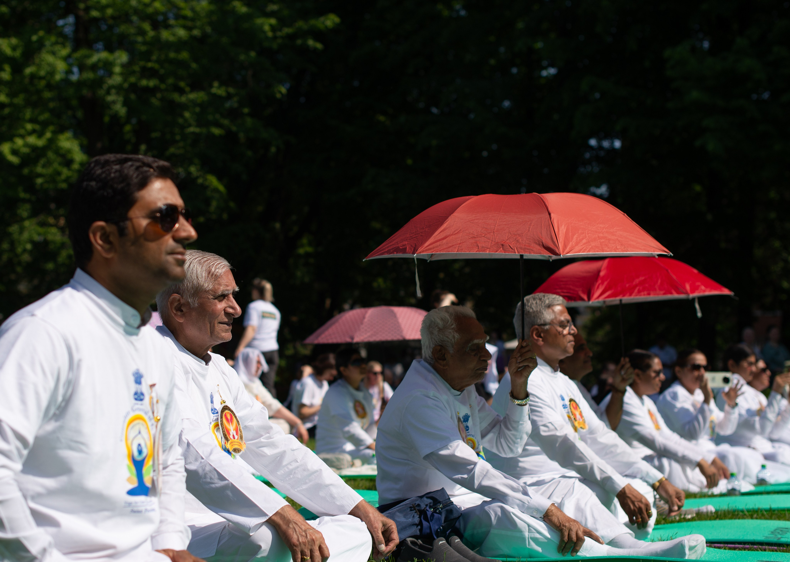 Посмотри День Йоги Санкт- Петербург 2025. Victoria Radjevna Репортажный Фотограф — Видеограф Москва • Санкт-Петербург