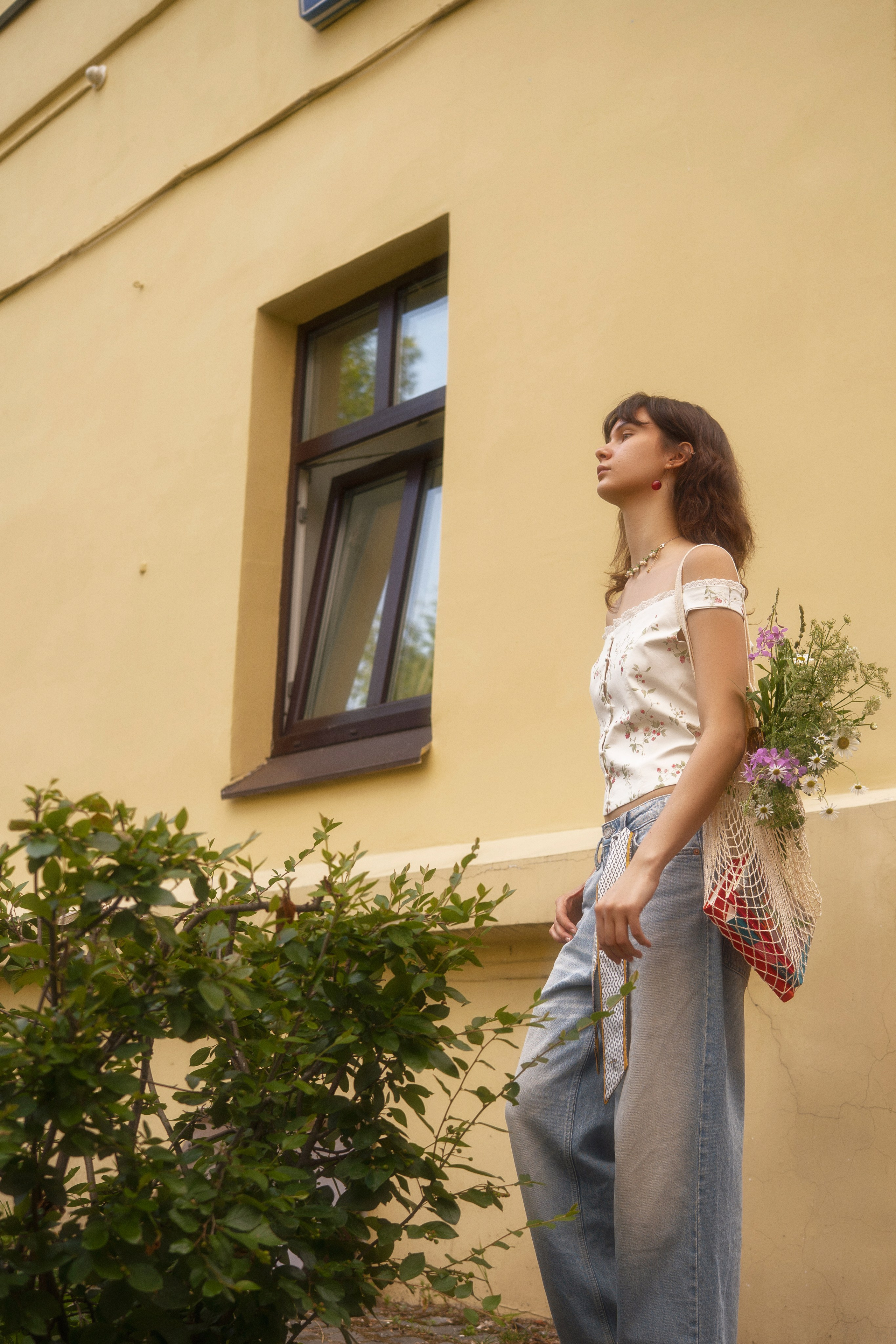 Фотосессия для бренда одежды Москва в эстетике современной fashion-съемки