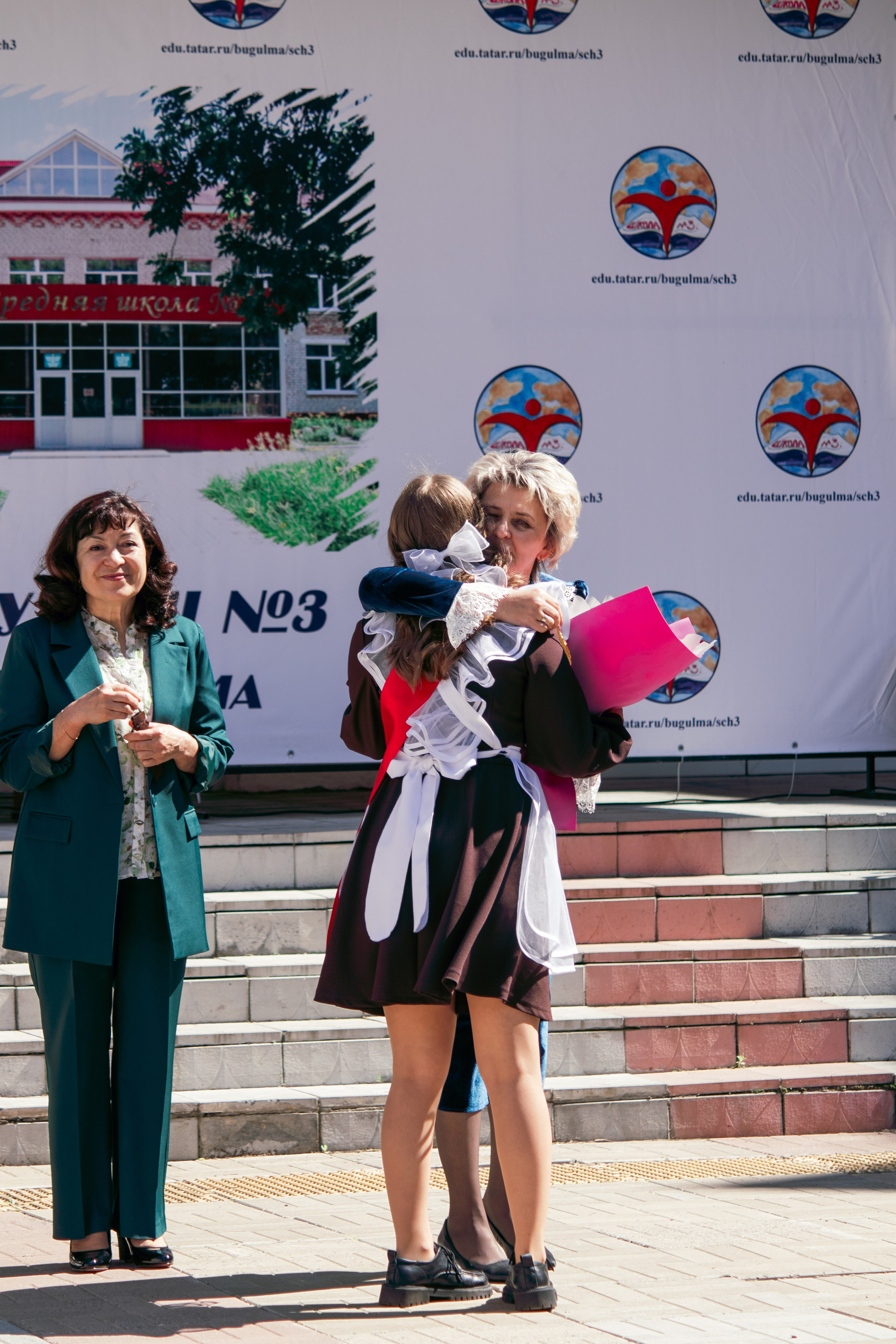 3 школа. Фотограф и видеограф в Бугульме Аня Трутнева