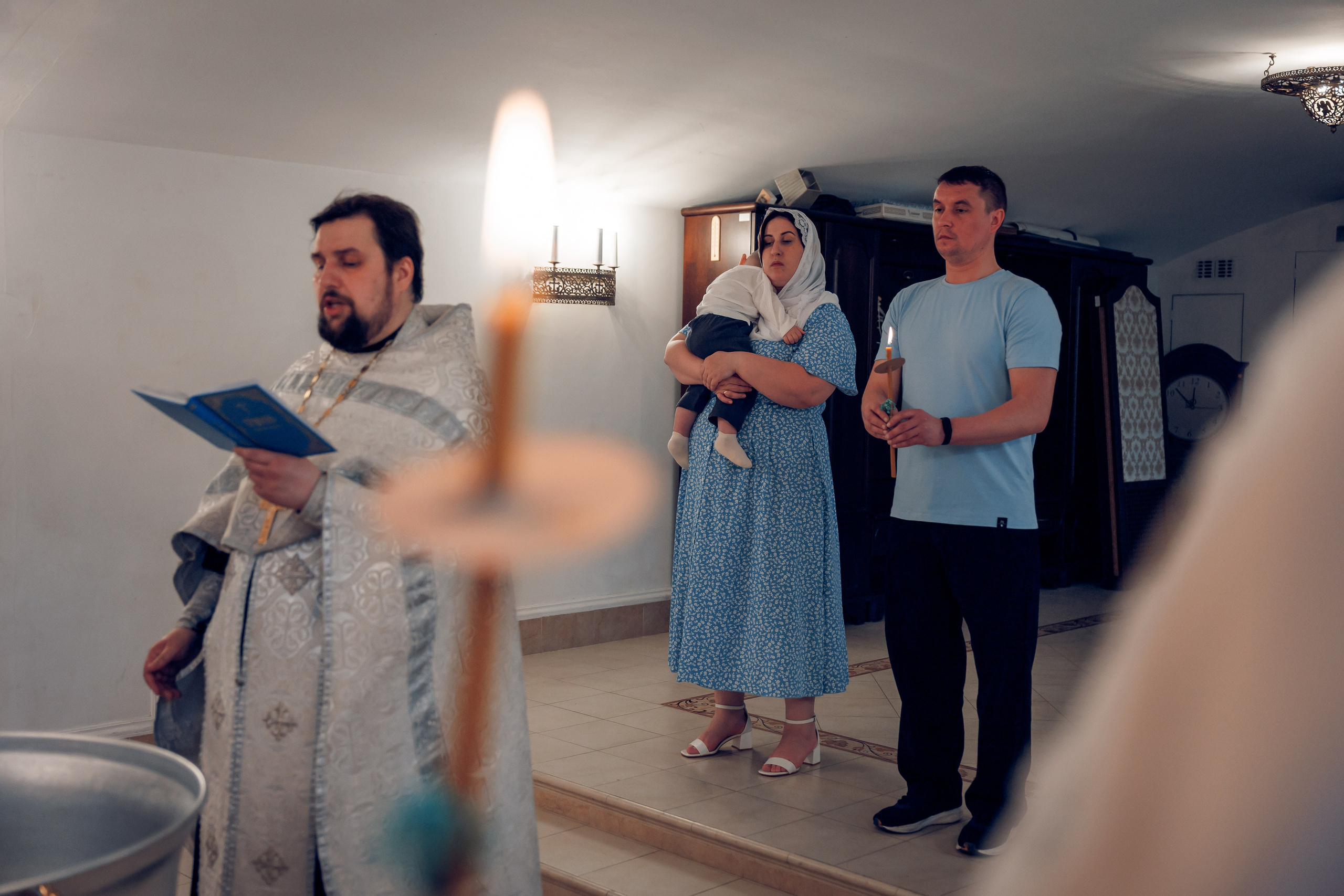 Крещение в Храме Николая чудотворца г. Домодедово. Профессиональный фотограф в Москве и Мо Мария Шантарёва