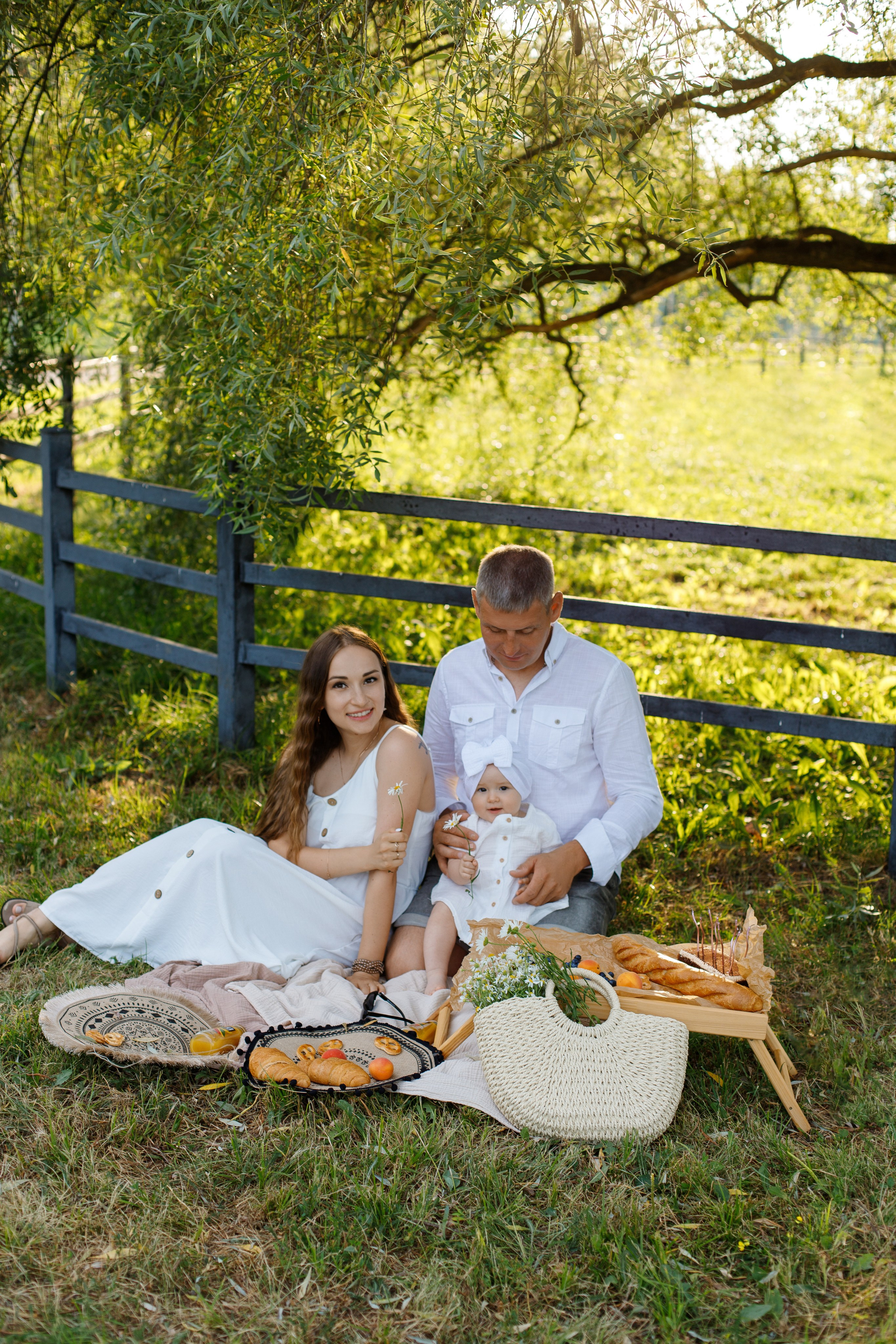 Семейная фотосессия в районе Внуково. Фотограф Александра Сыщенко