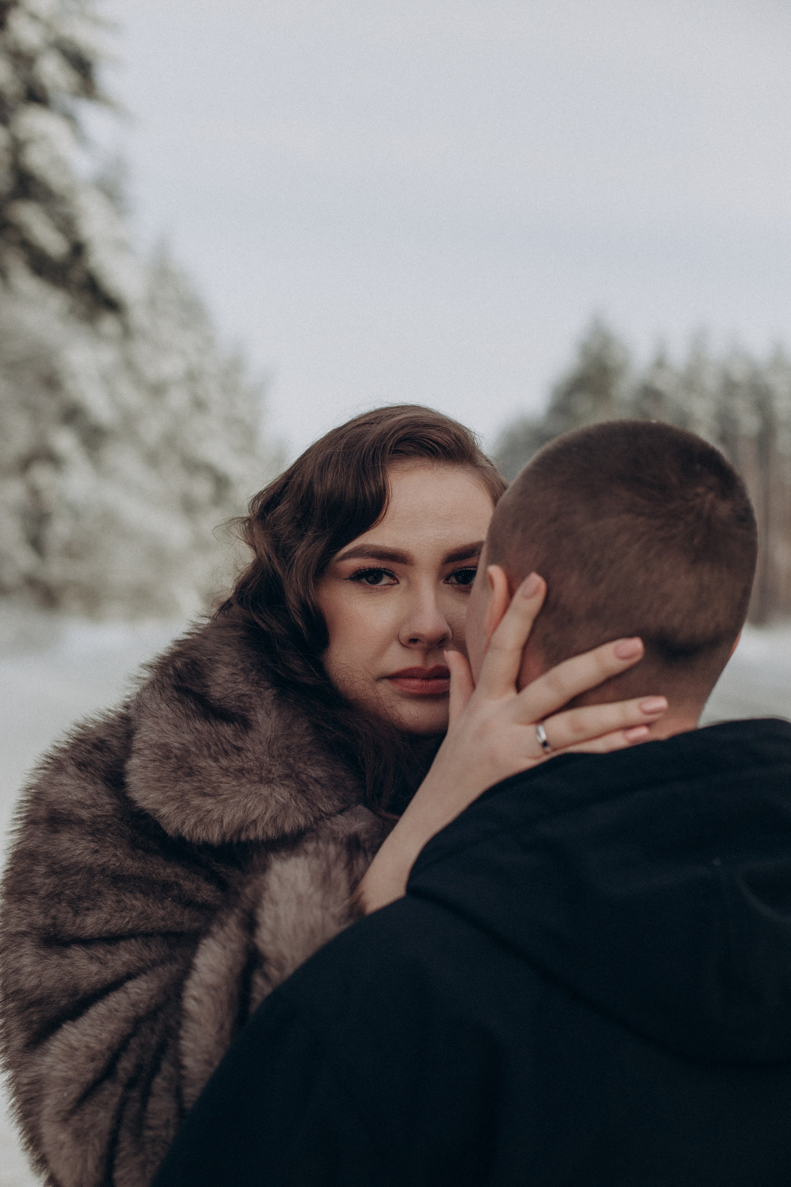 Нежность на фоне искусства. Свадебный фотограф Илья Бринк