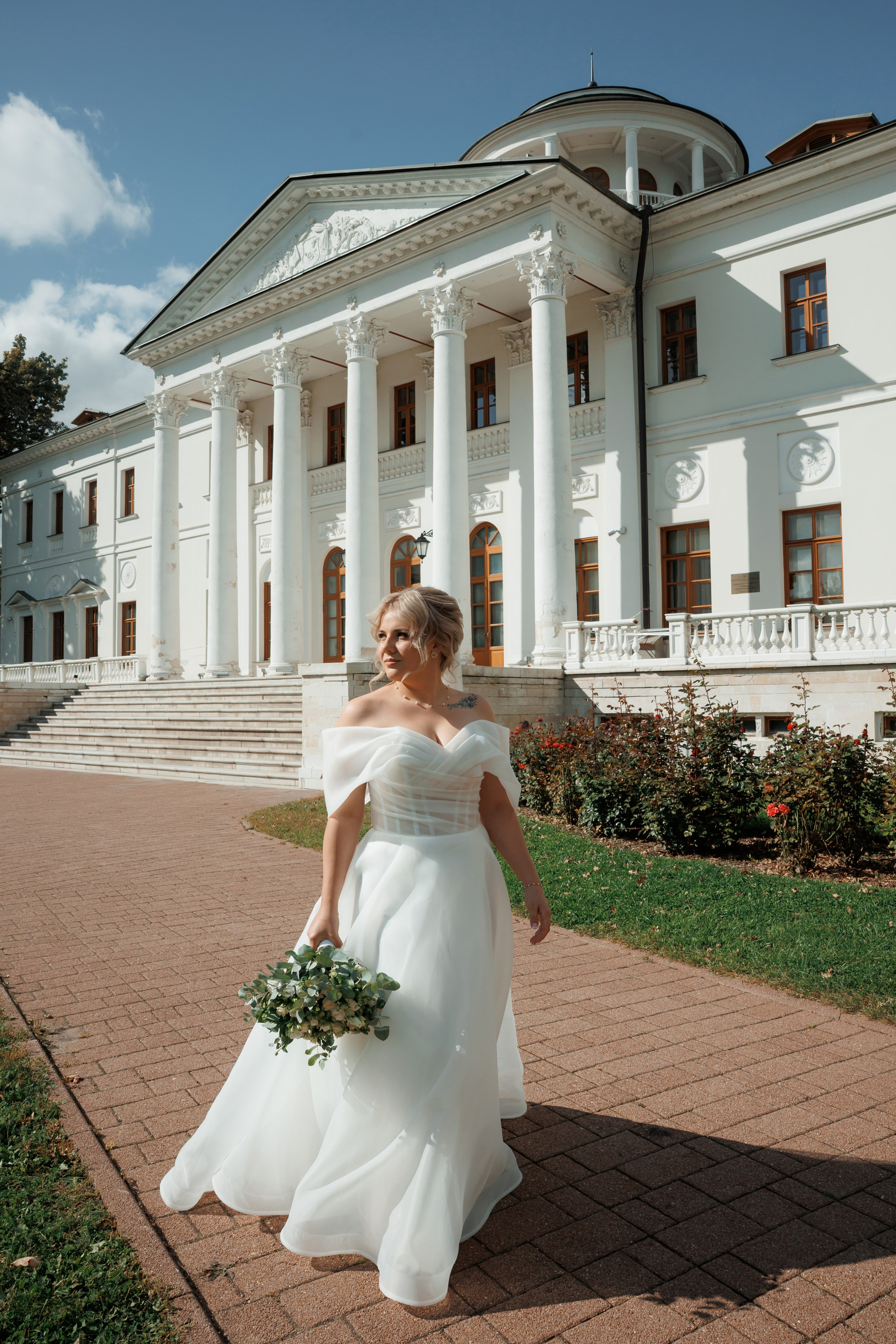 Регистрация и прогулка в Остафьево. Свадебный и репортажный фотограф (Москва, Королев и другие)
