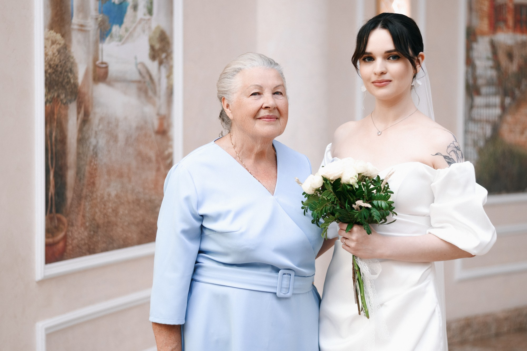 Свадебный фотограф Тюмень — Роман и Ксения: фотосессия с гостями и прогулка в парке. Портретный фотограф Тюмень Дарья Мустафина