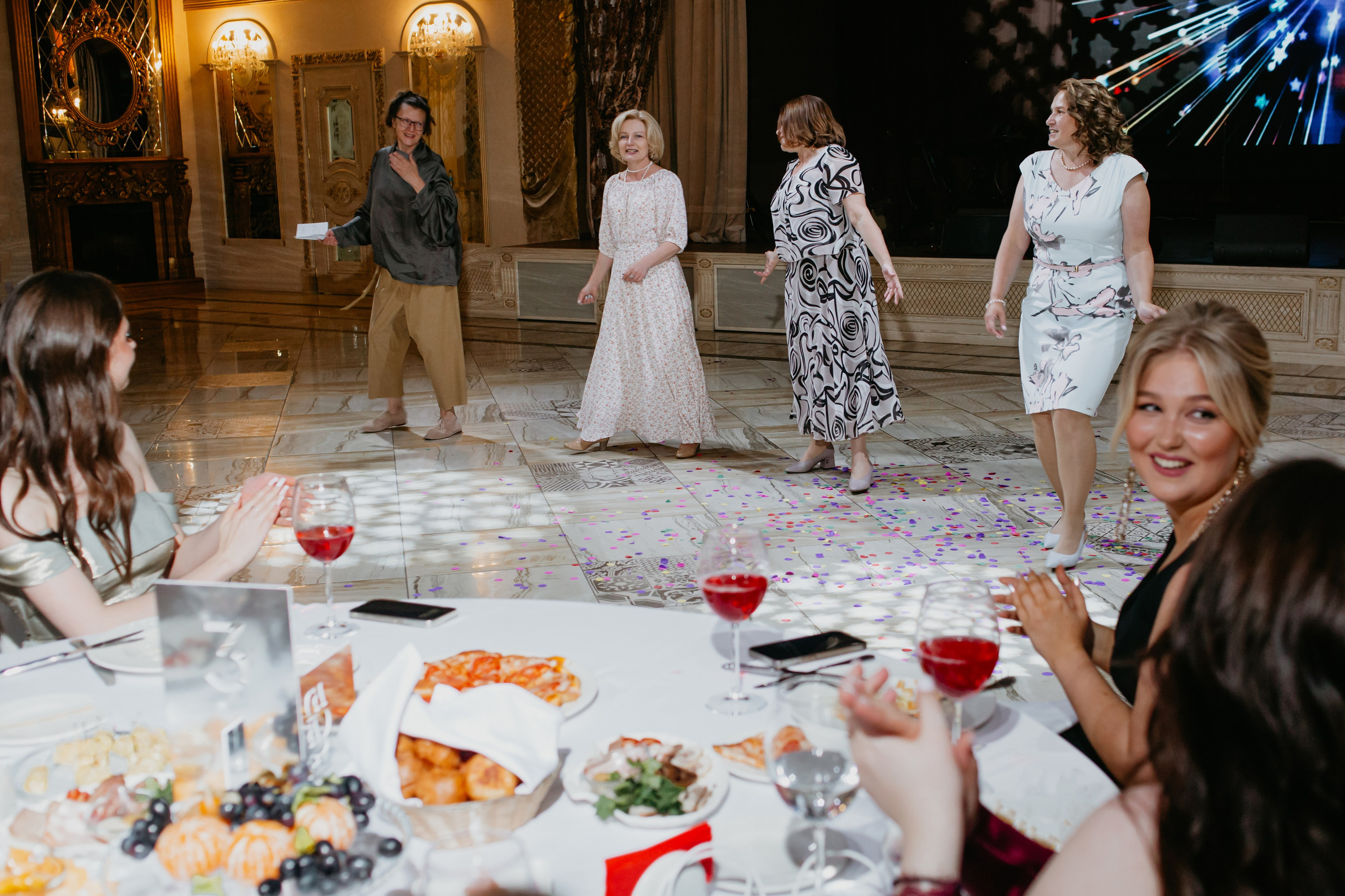 Выпускной. 11 лицей. Фотограф в Челябинске Ополихина Анна