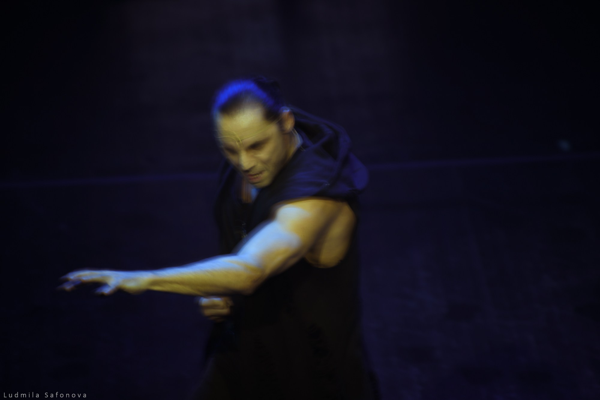 Скорпи-он. Дмитрий Бозин. Театр Виктюка. Lucytheatre