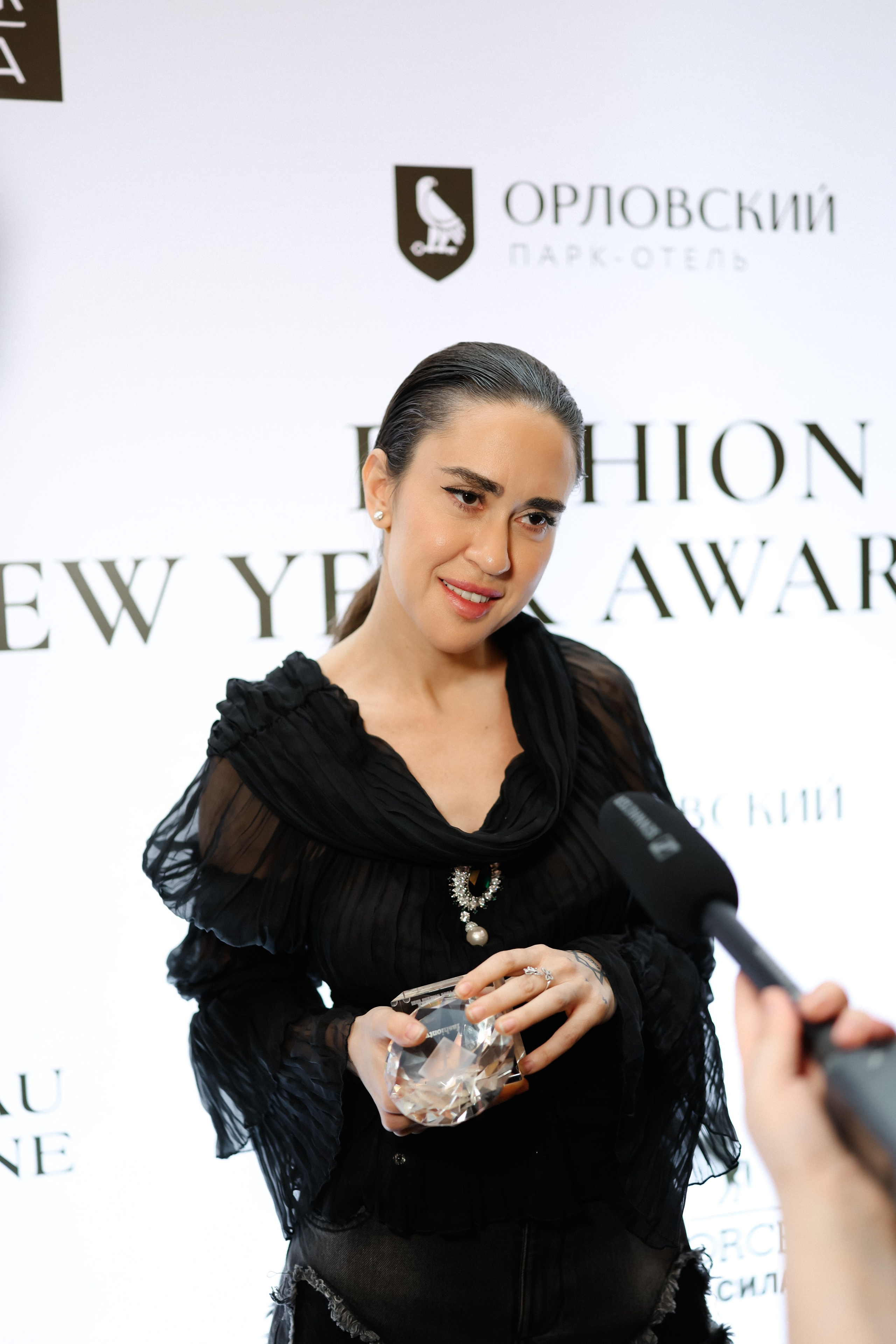 «Fashion New Year Awards 2025». Свадебный фотограф в Москве Людмила Яковлева