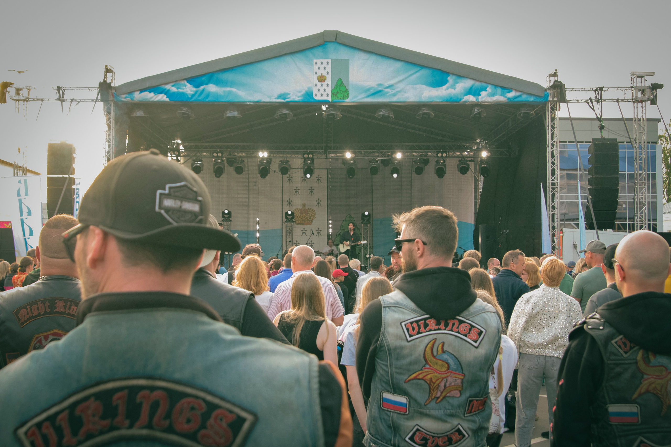 Кавер-группа «Виктор» г. Валдай. Фотограф Евгений Егоров