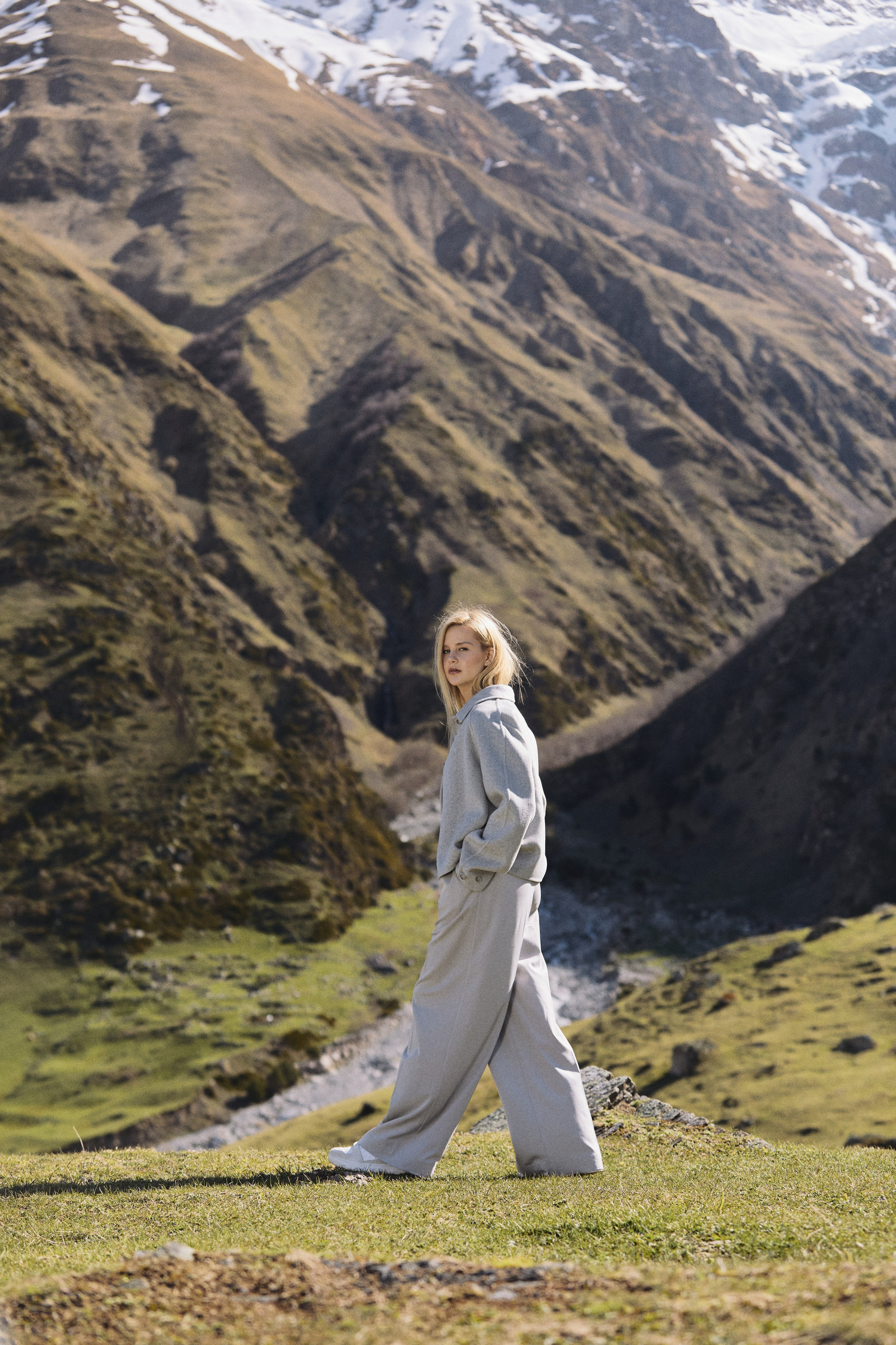 Solstand 2025. Фотограф Продюсер в горах КБР / Москва  Нальчик Горы