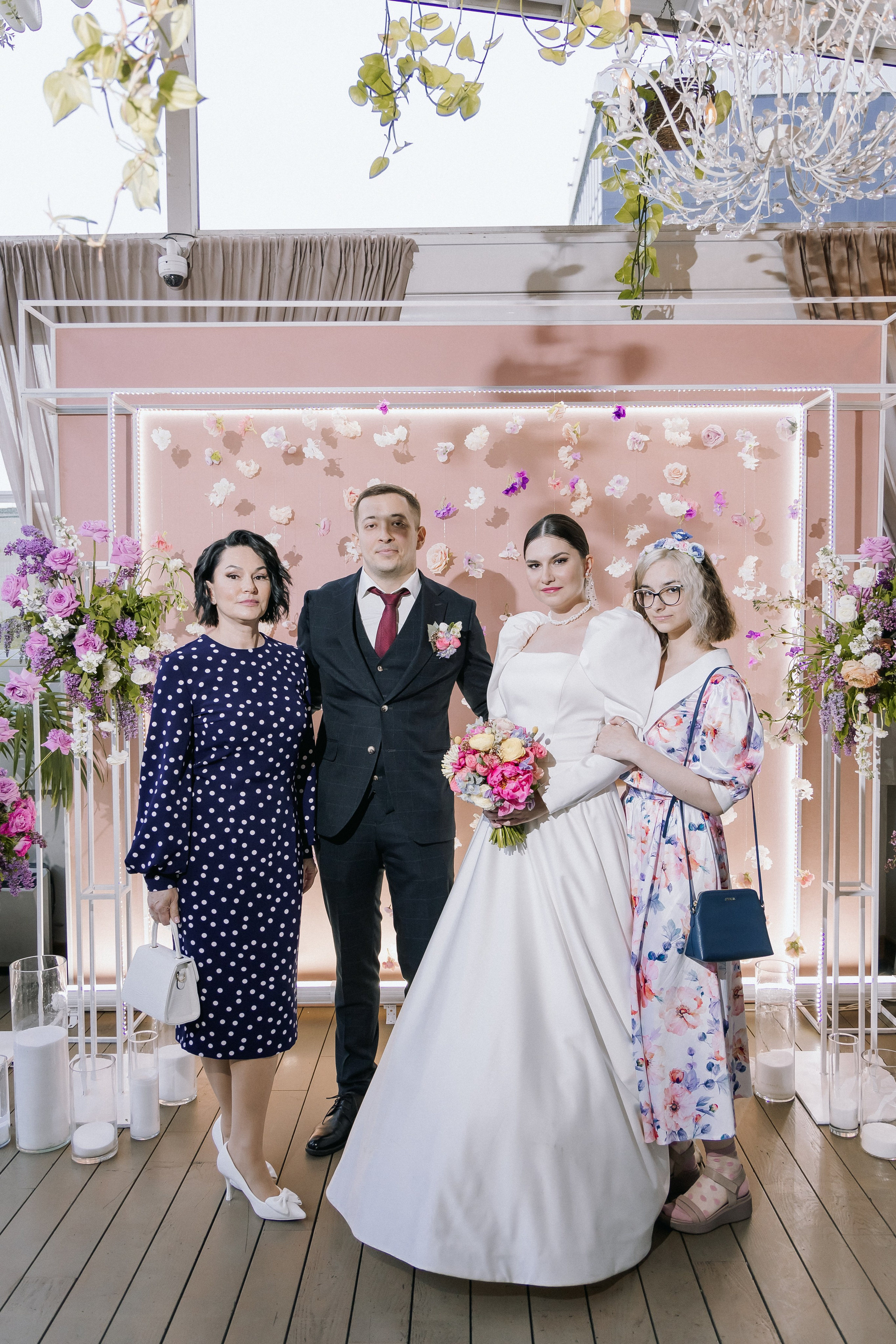 Яна и Святослав. Свадебный день. Свадебная фотография. Арина Рубах