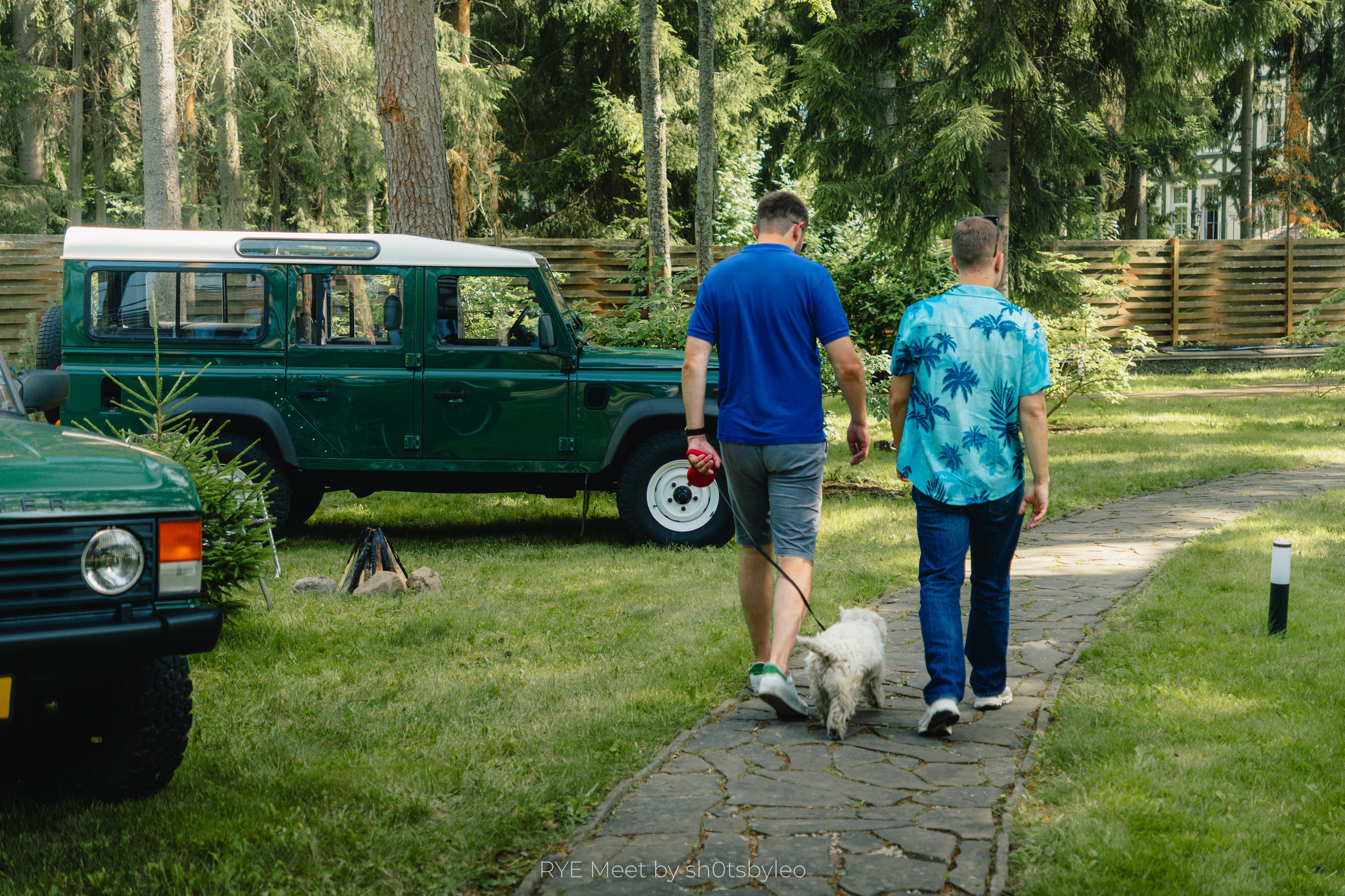 Масштабный летний фестиваль RYE Meet — встреча клуба любителей автомобилей старше 25-лет. Автомобильный фотограф Антон Цырулев