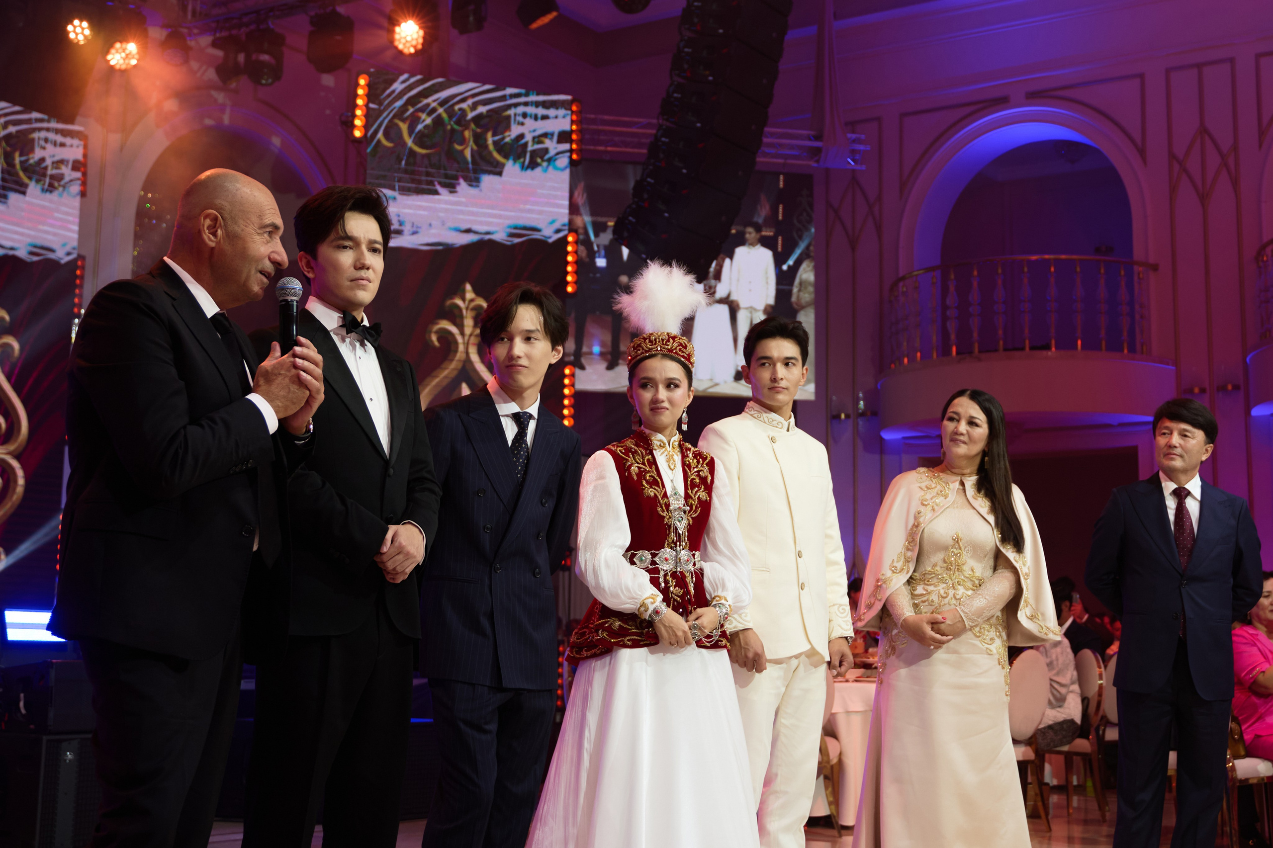 Seriya Qyz Uzatu Raushan. Wedding and reportage photographer in Аstana — Аdilkhan Ilyassov